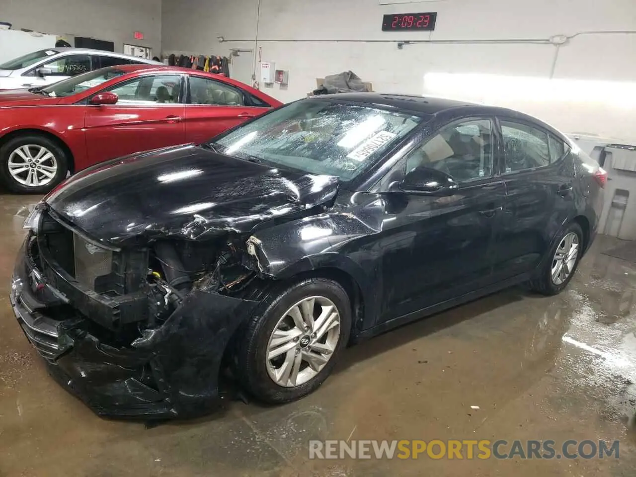 1 Photograph of a damaged car 5NPD84LF4LH561147 HYUNDAI ELANTRA 2020