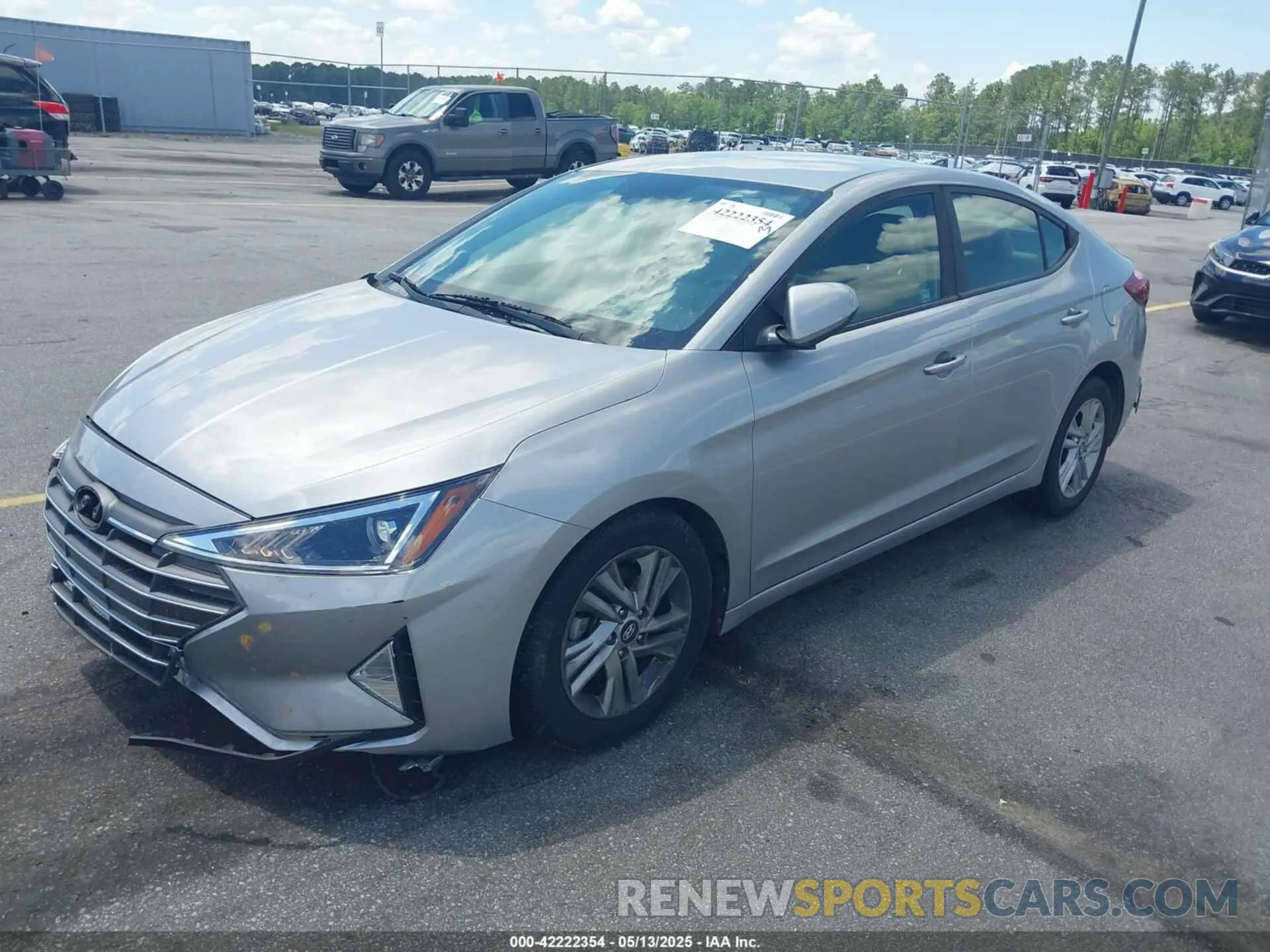 2 Photograph of a damaged car 5NPD84LF4LH584511 HYUNDAI ELANTRA 2020