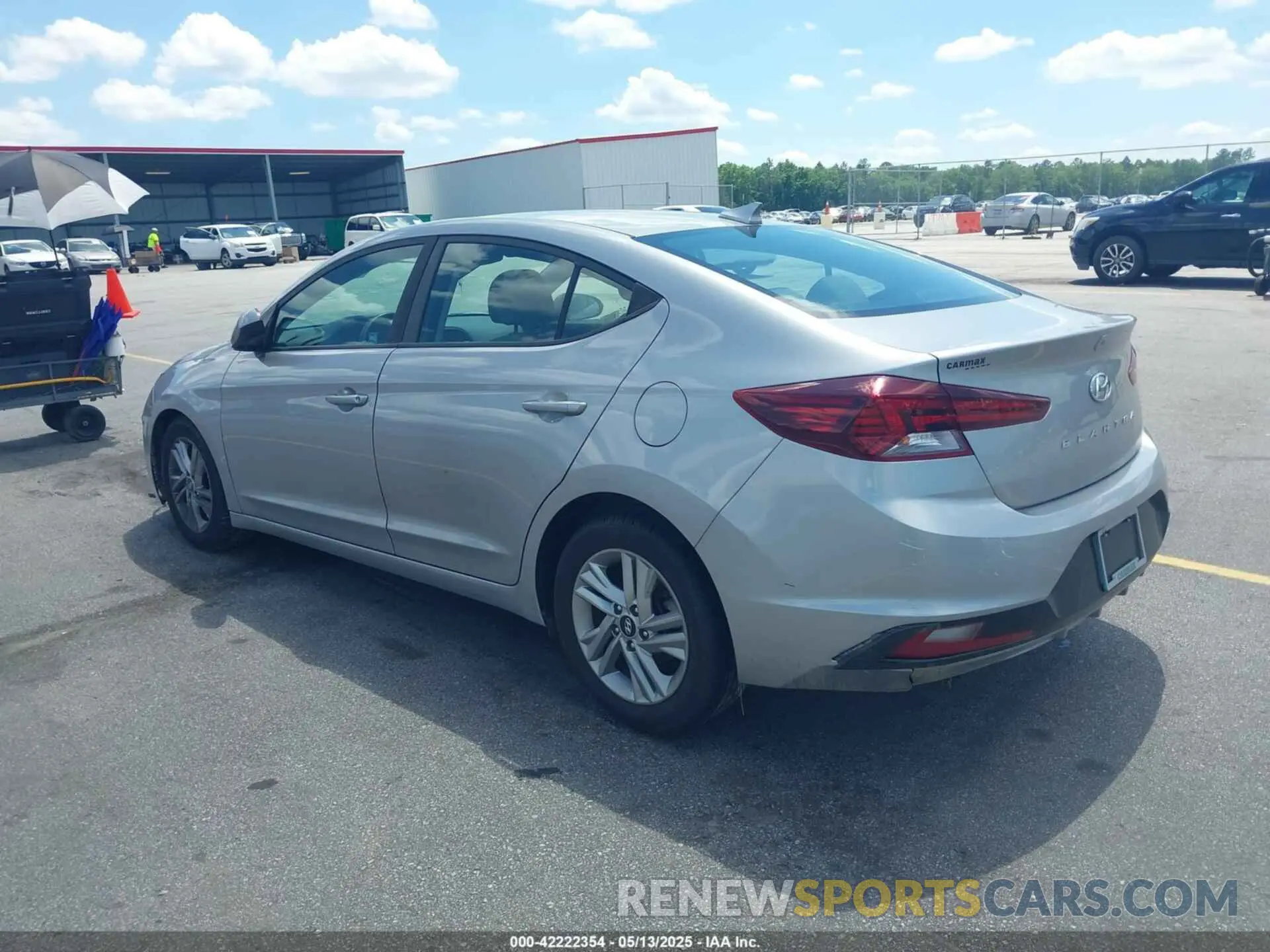 3 Photograph of a damaged car 5NPD84LF4LH584511 HYUNDAI ELANTRA 2020