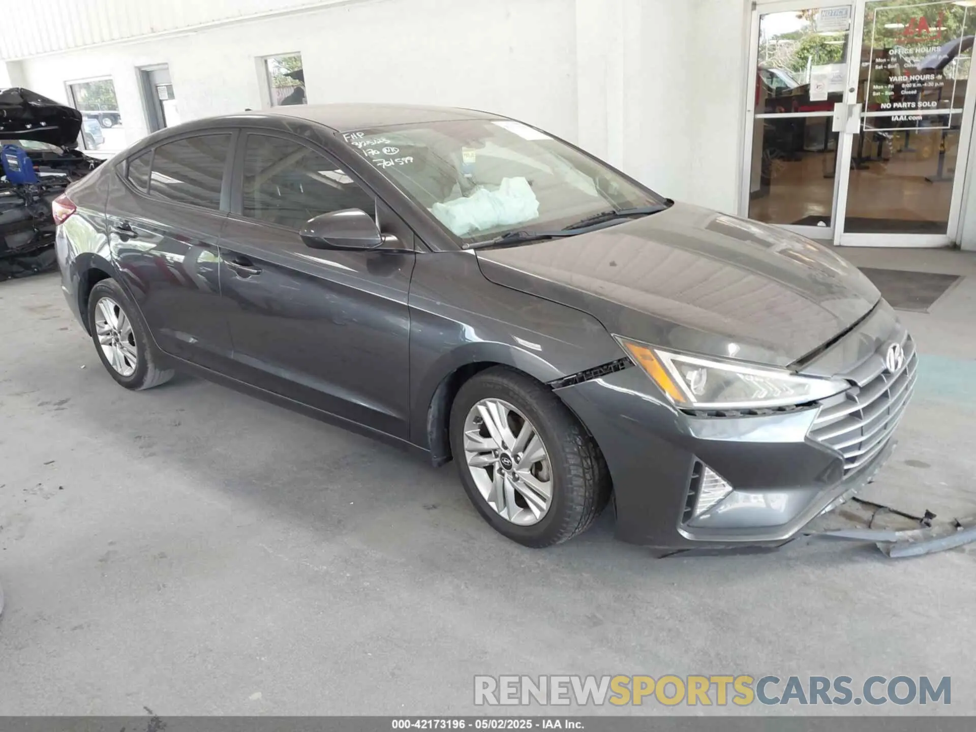 1 Photograph of a damaged car 5NPD84LF4LH598666 HYUNDAI ELANTRA 2020