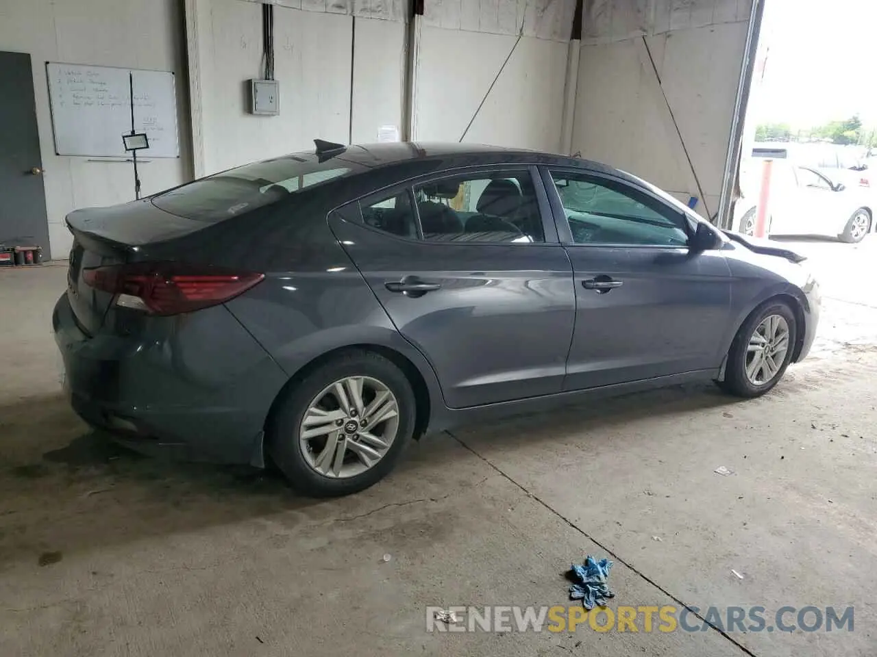 3 Photograph of a damaged car 5NPD84LF4LH606314 HYUNDAI ELANTRA 2020