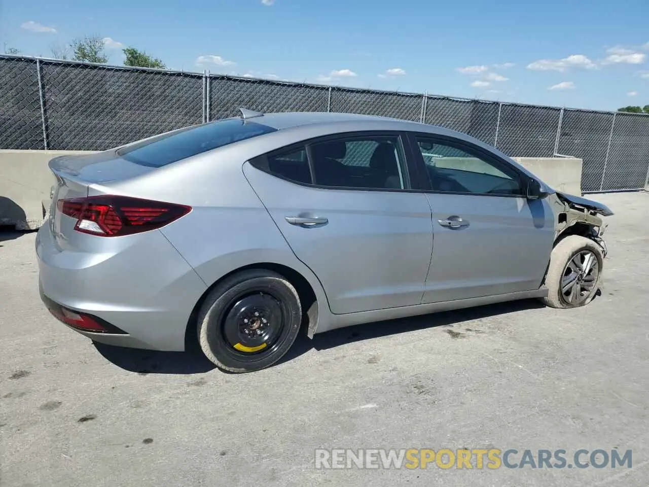 3 Photograph of a damaged car 5NPD84LF4LH618480 HYUNDAI ELANTRA 2020