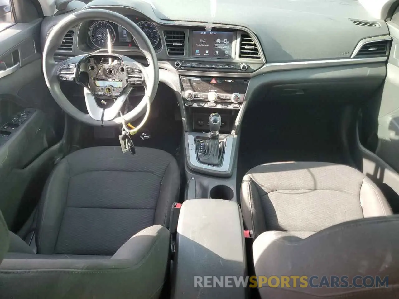 8 Photograph of a damaged car 5NPD84LF4LH620195 HYUNDAI ELANTRA 2020