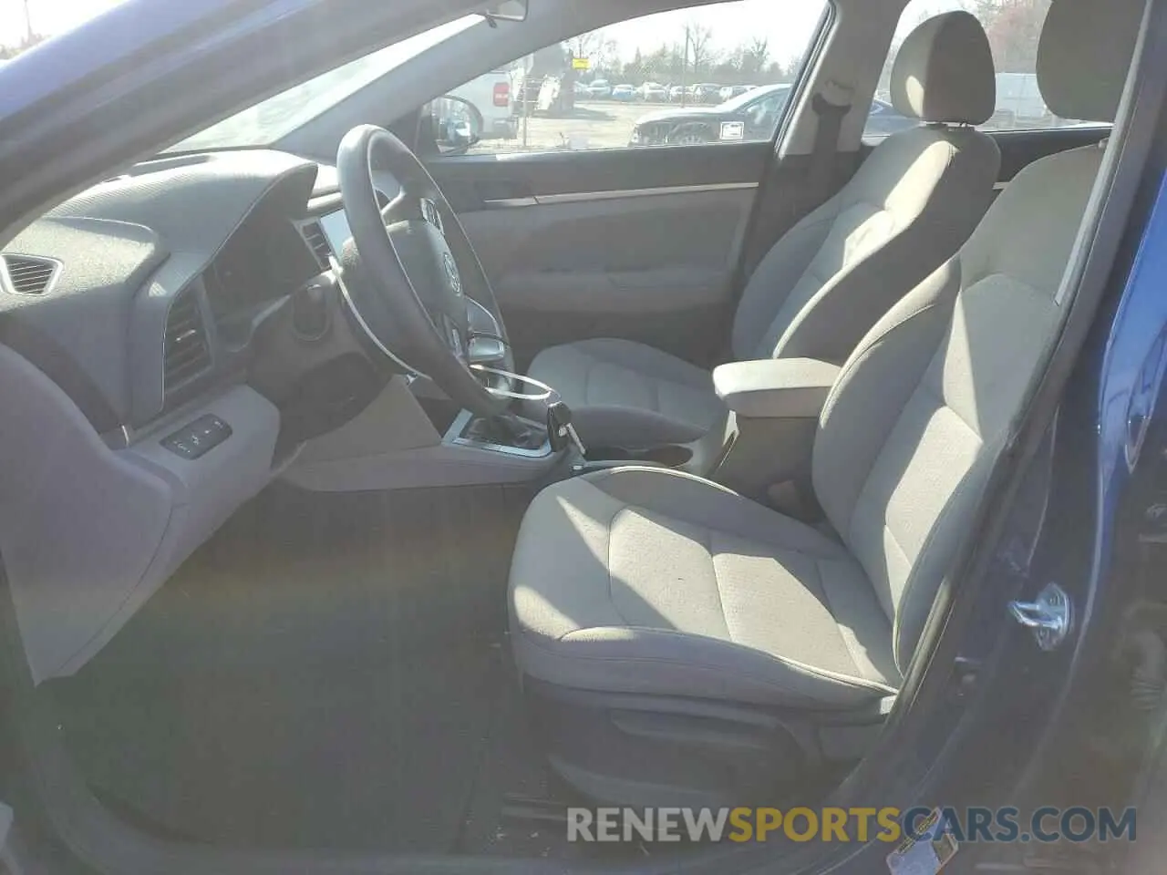 7 Photograph of a damaged car 5NPD84LF4LH631083 HYUNDAI ELANTRA 2020