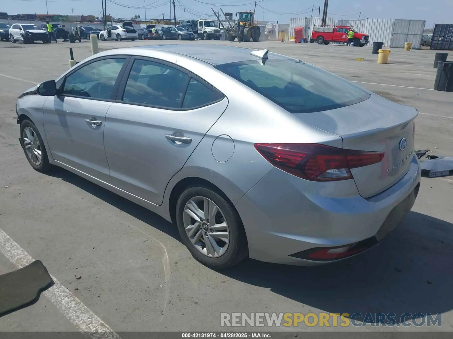 3 Photograph of a damaged car 5NPD84LF4LH631116 HYUNDAI ELANTRA 2020