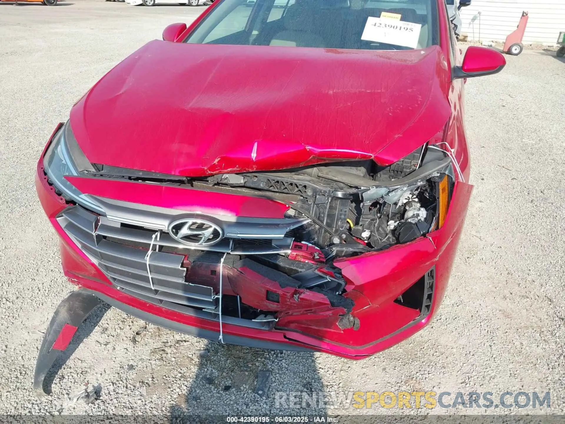 6 Photograph of a damaged car 5NPD84LF4LH632847 HYUNDAI ELANTRA 2020