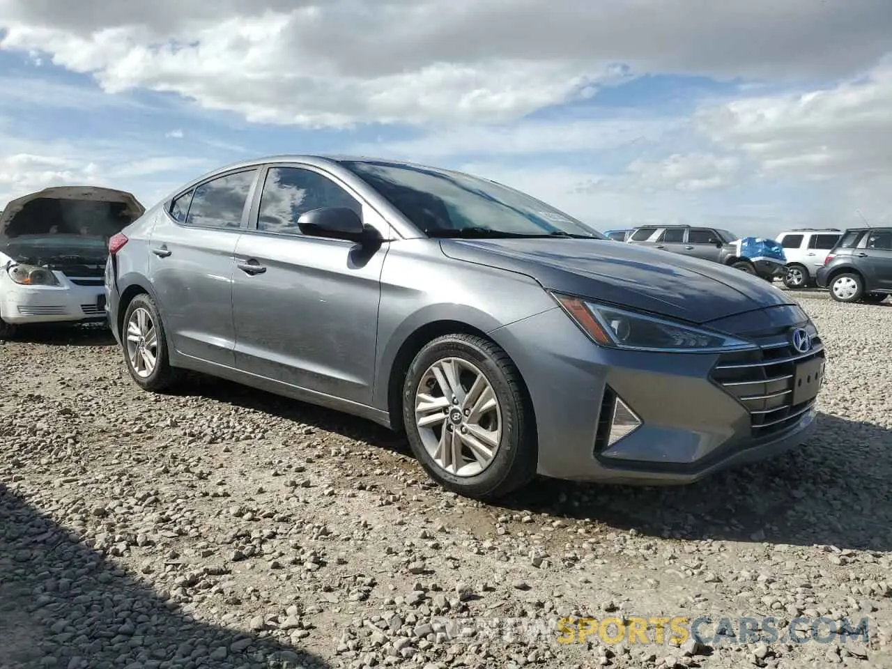 4 Photograph of a damaged car 5NPD84LF5LH511535 HYUNDAI ELANTRA 2020