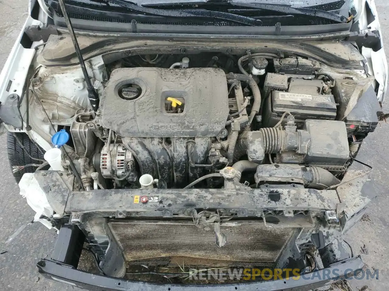11 Photograph of a damaged car 5NPD84LF5LH517254 HYUNDAI ELANTRA 2020