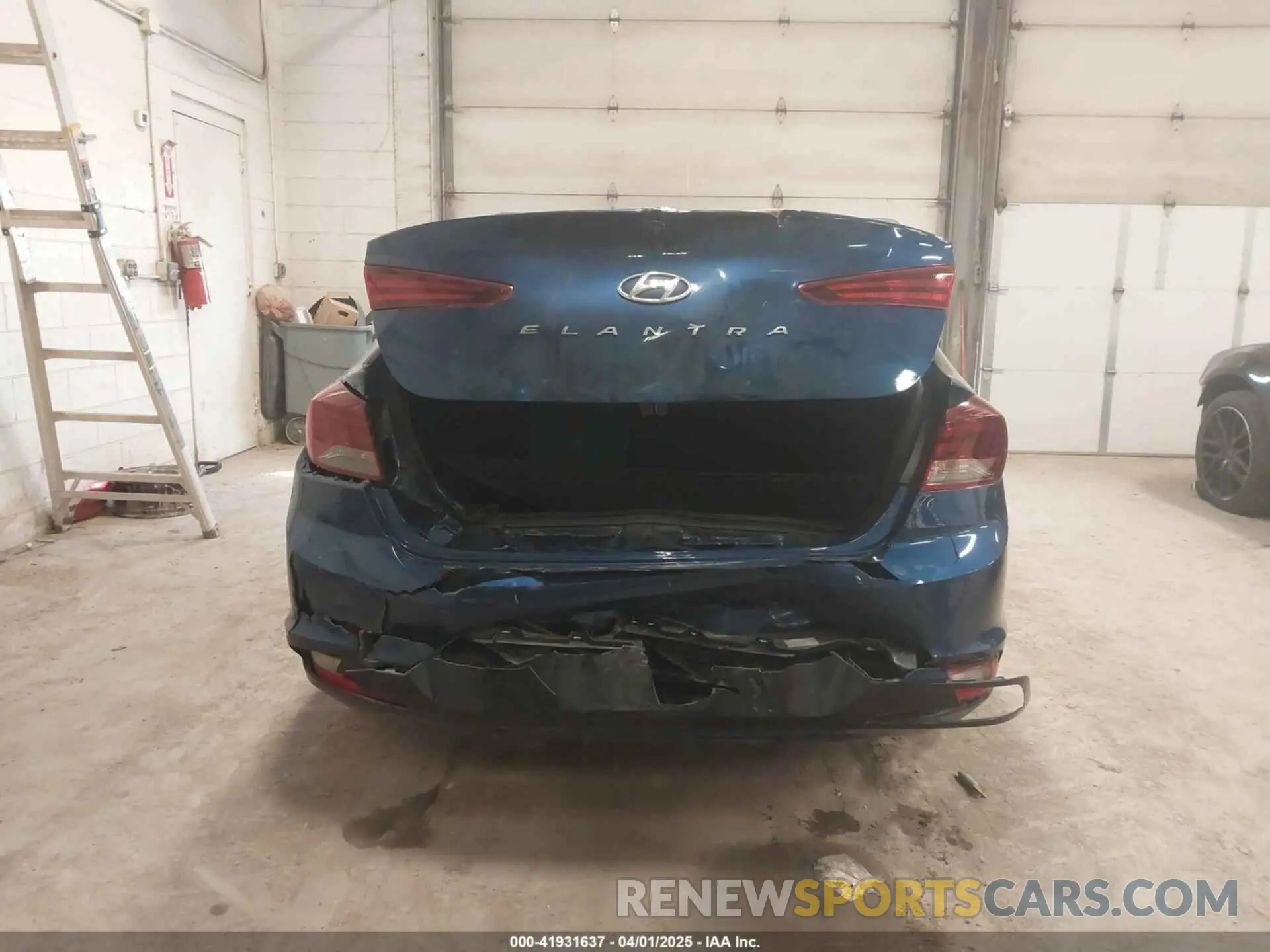 6 Photograph of a damaged car 5NPD84LF5LH518758 HYUNDAI ELANTRA 2020