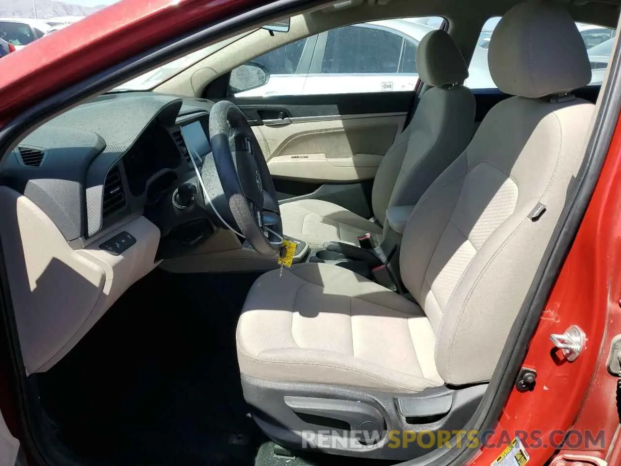 7 Photograph of a damaged car 5NPD84LF5LH519232 HYUNDAI ELANTRA 2020