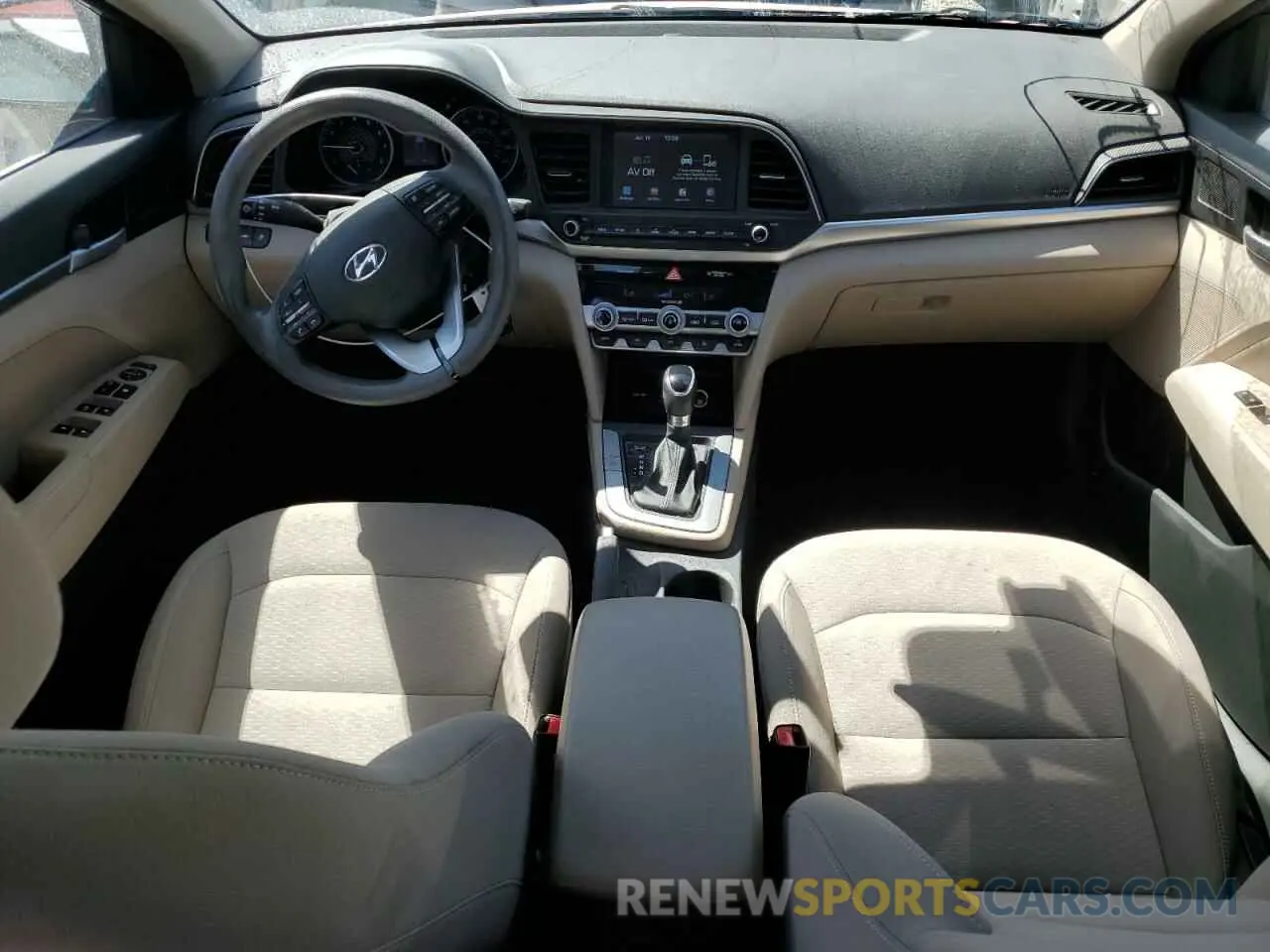 8 Photograph of a damaged car 5NPD84LF5LH519232 HYUNDAI ELANTRA 2020