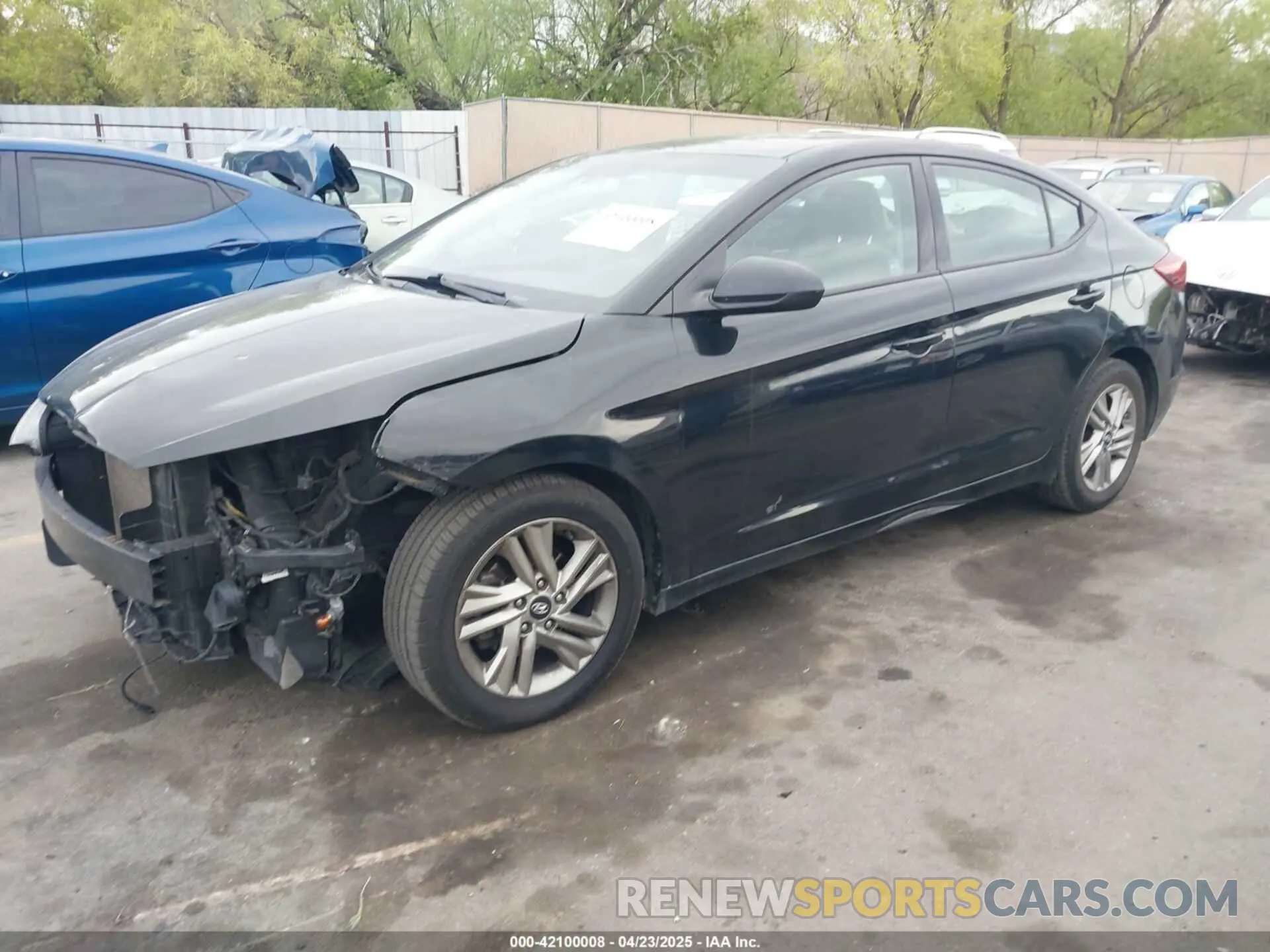 2 Photograph of a damaged car 5NPD84LF5LH519747 HYUNDAI ELANTRA 2020