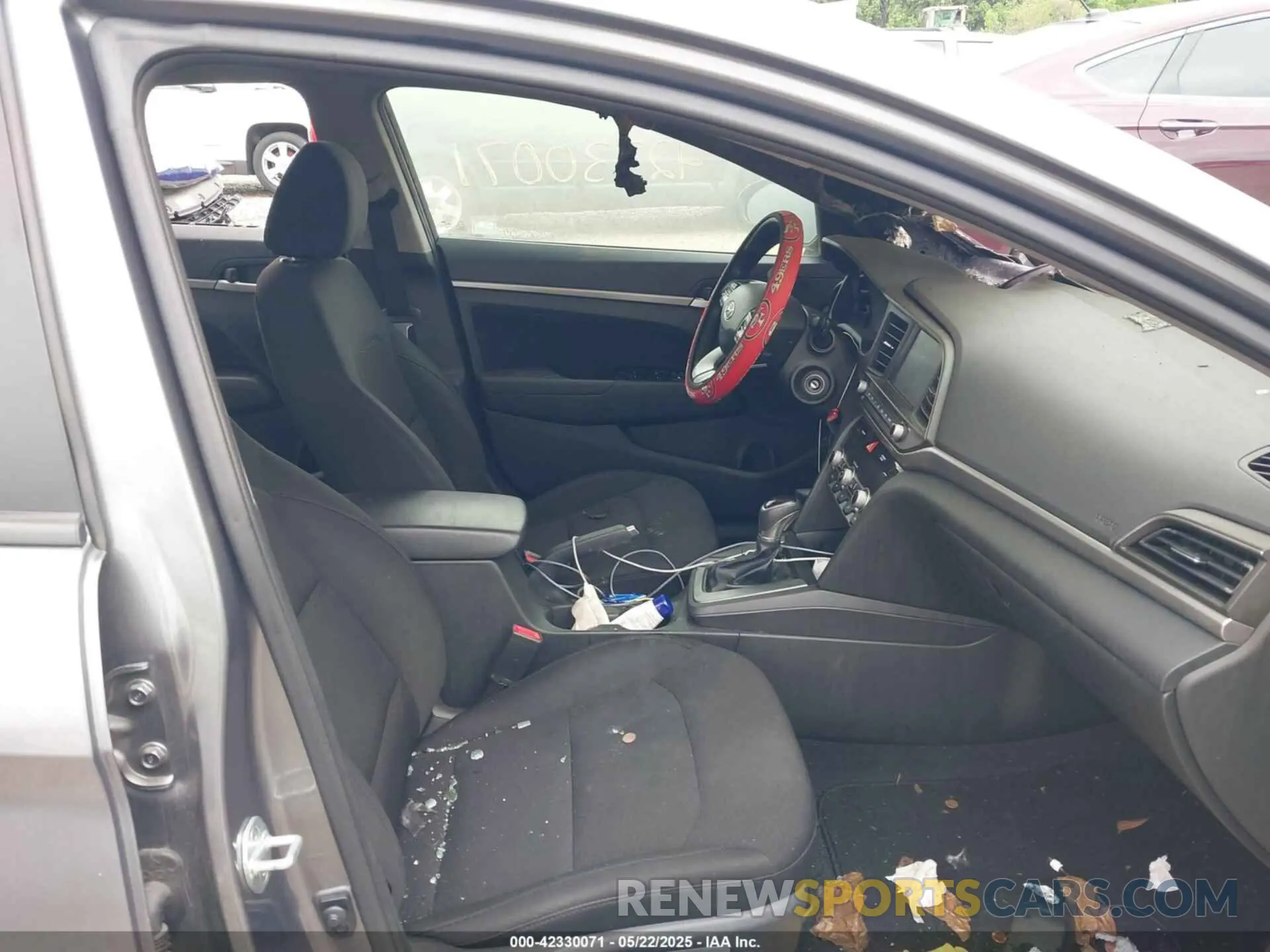 5 Photograph of a damaged car 5NPD84LF5LH538895 HYUNDAI ELANTRA 2020