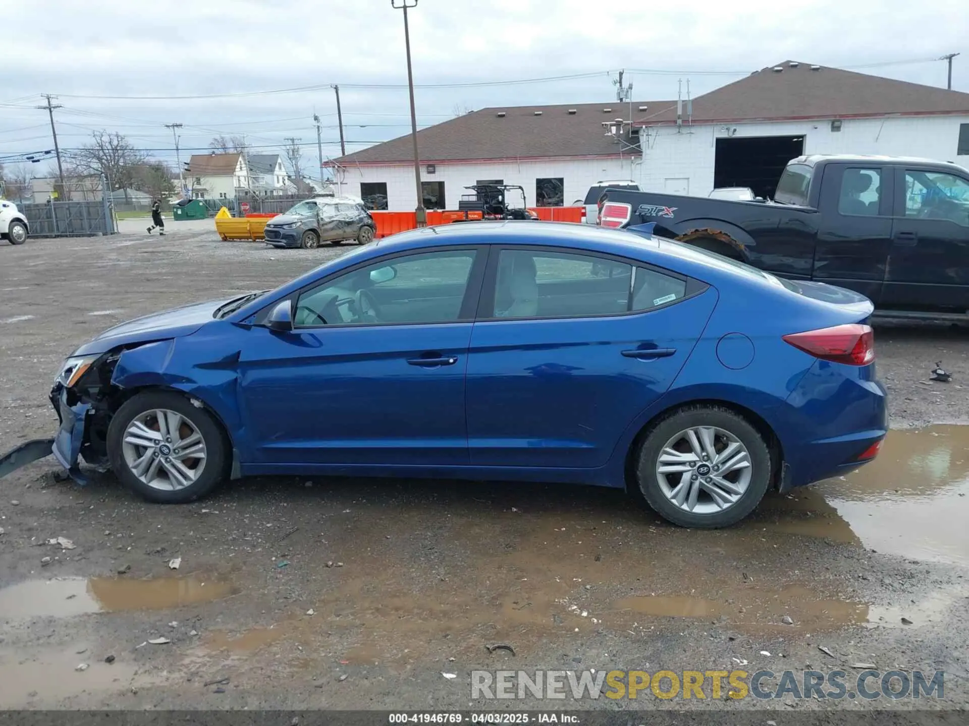 15 Photograph of a damaged car 5NPD84LF5LH540856 HYUNDAI ELANTRA 2020