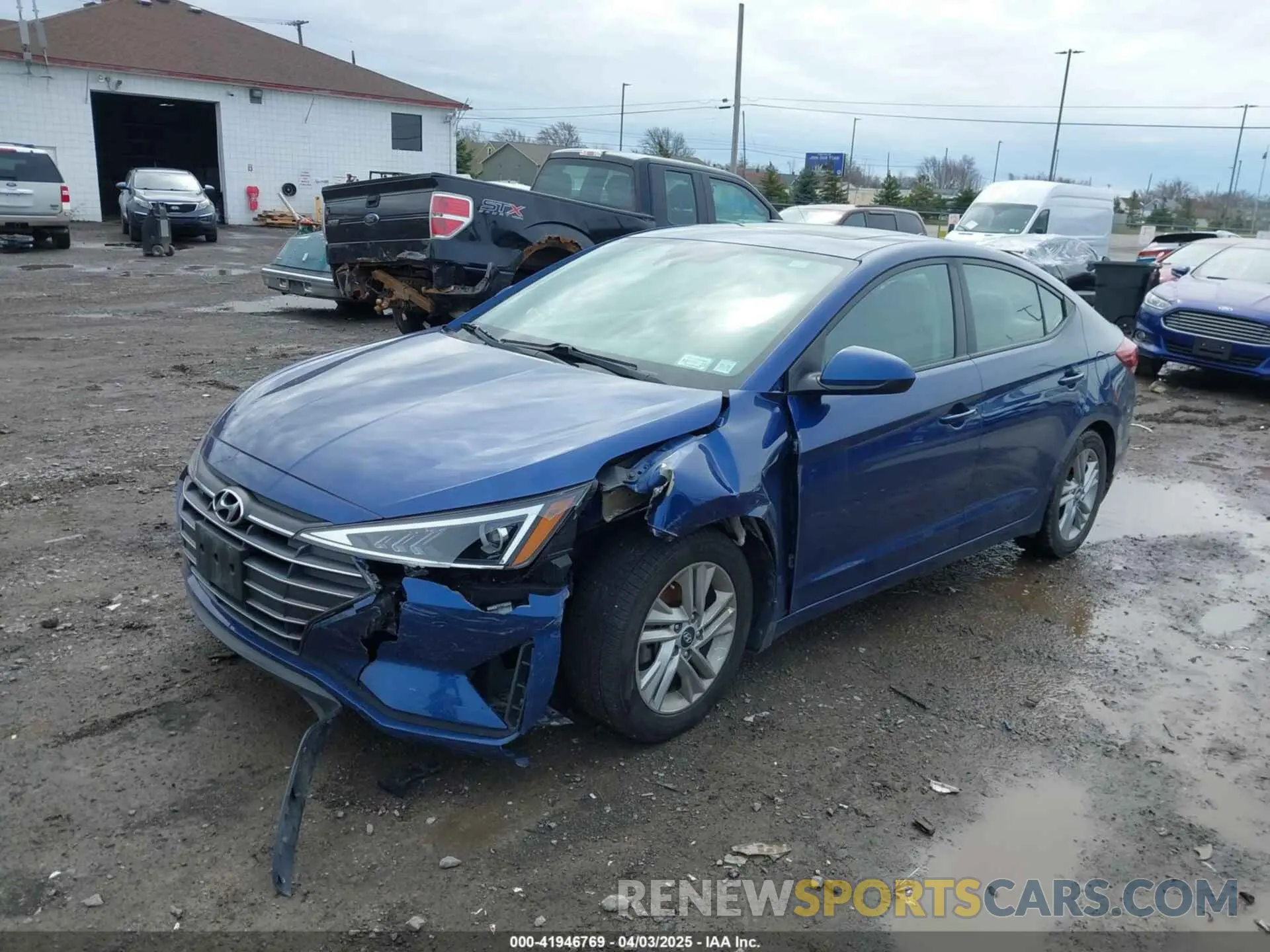 2 Photograph of a damaged car 5NPD84LF5LH540856 HYUNDAI ELANTRA 2020