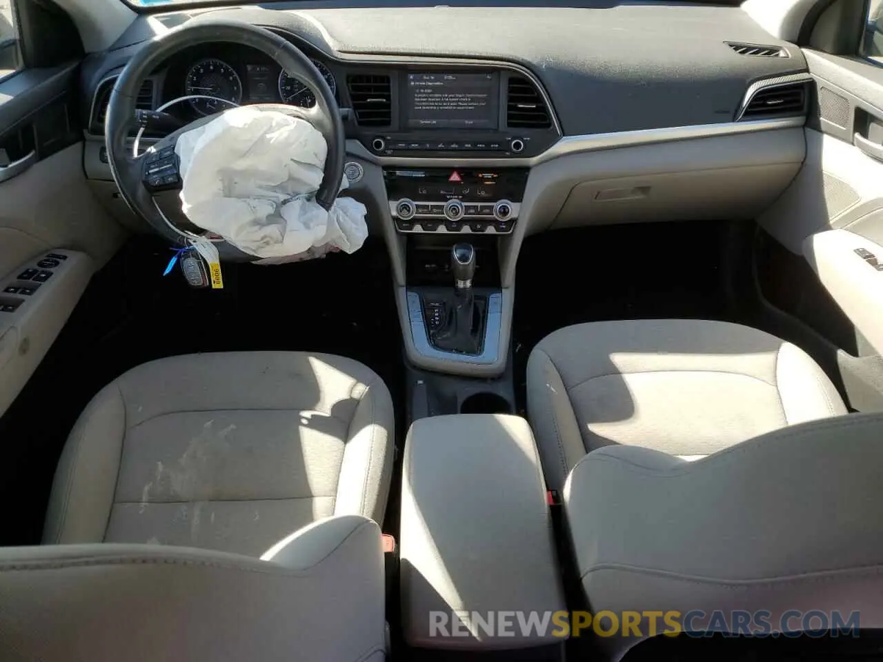 8 Photograph of a damaged car 5NPD84LF5LH546589 HYUNDAI ELANTRA 2020