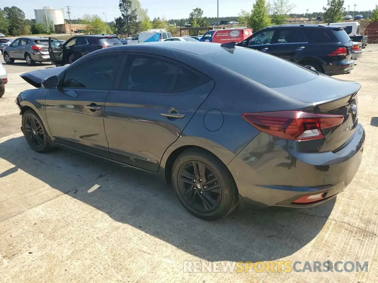 2 Photograph of a damaged car 5NPD84LF5LH551226 HYUNDAI ELANTRA 2020