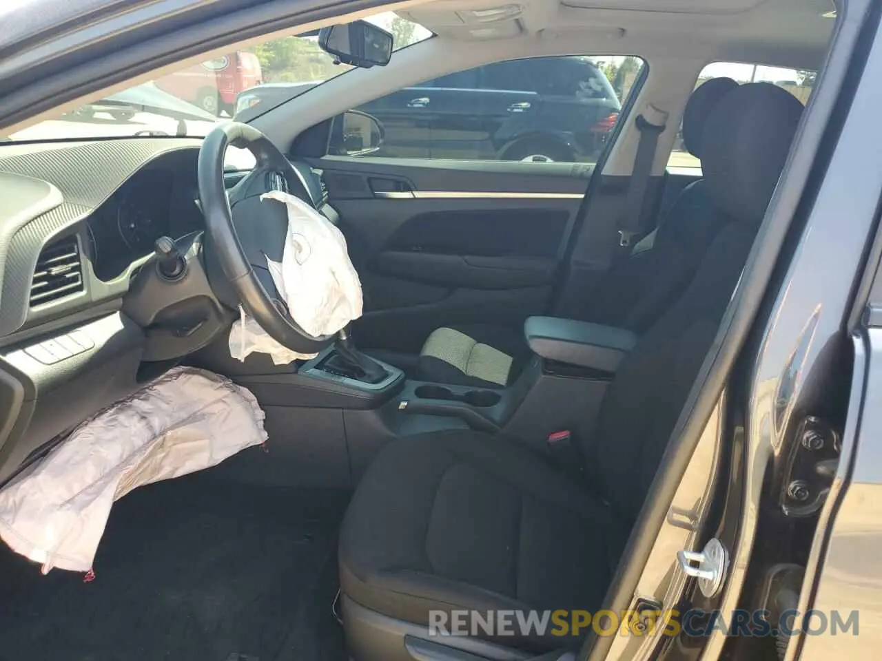 7 Photograph of a damaged car 5NPD84LF5LH551226 HYUNDAI ELANTRA 2020