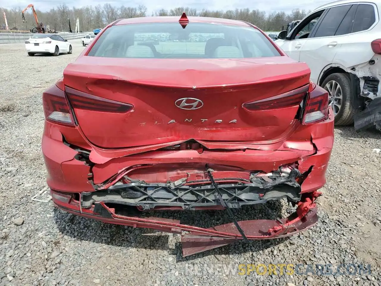 6 Photograph of a damaged car 5NPD84LF5LH551758 HYUNDAI ELANTRA 2020