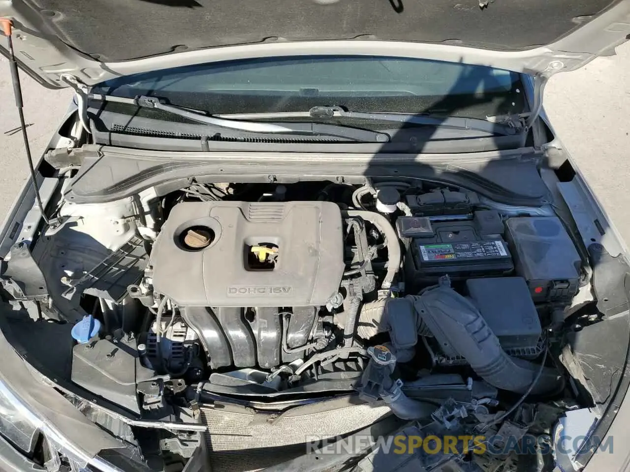 11 Photograph of a damaged car 5NPD84LF5LH561447 HYUNDAI ELANTRA 2020