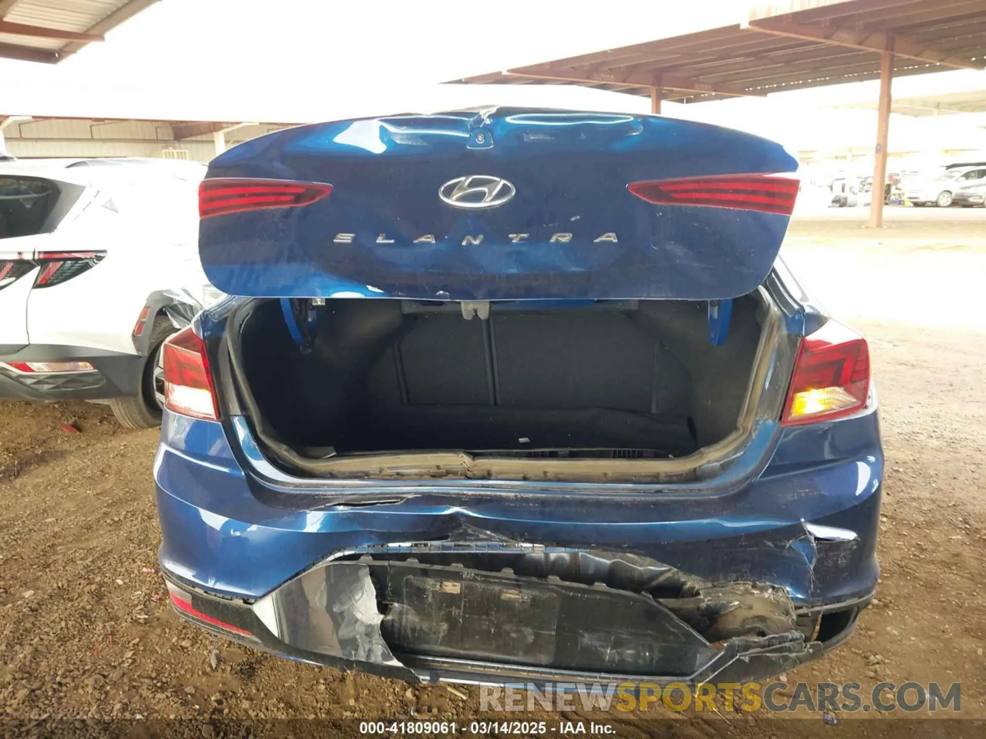 6 Photograph of a damaged car 5NPD84LF5LH561643 HYUNDAI ELANTRA 2020