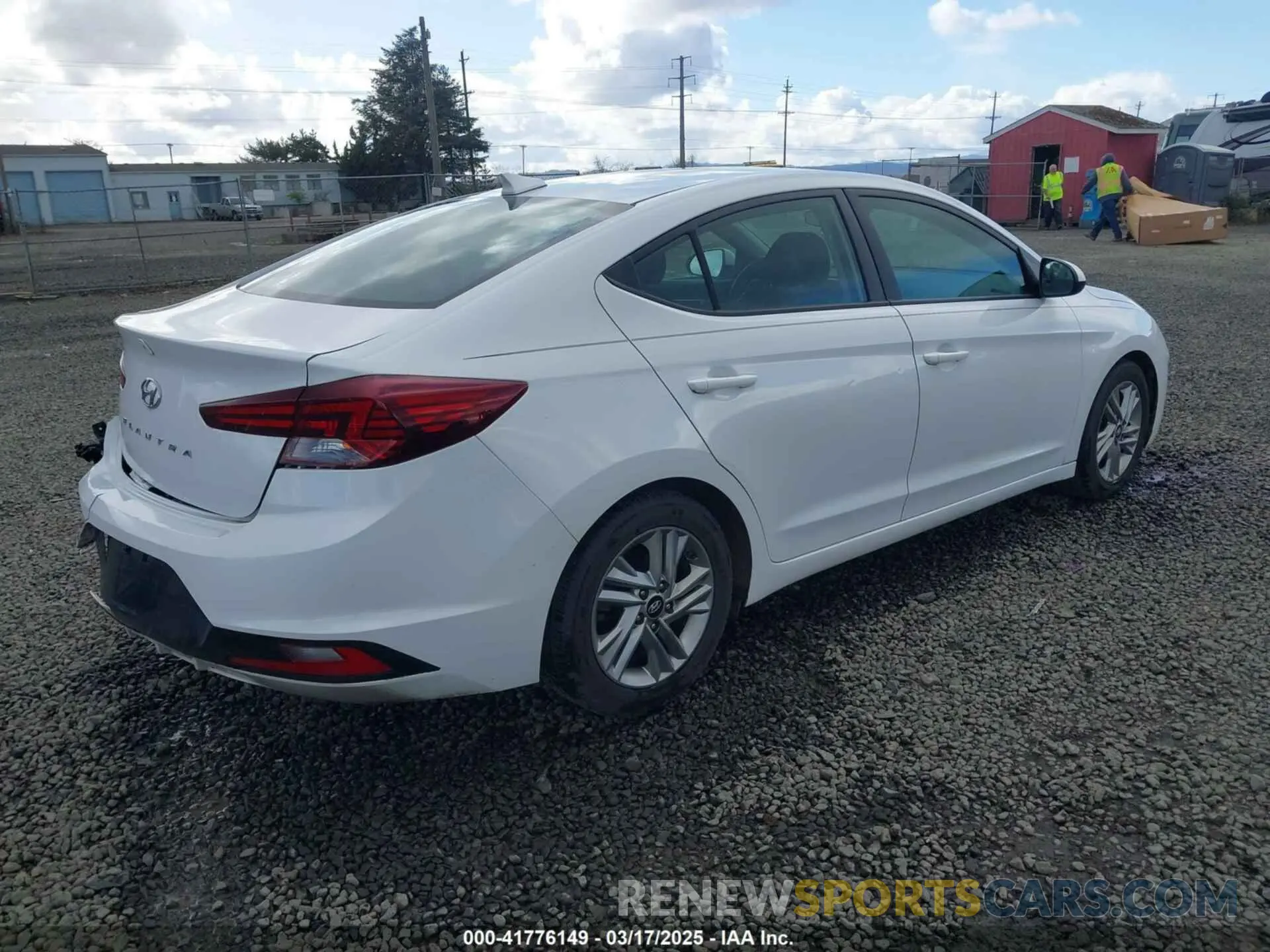 4 Photograph of a damaged car 5NPD84LF5LH579222 HYUNDAI ELANTRA 2020