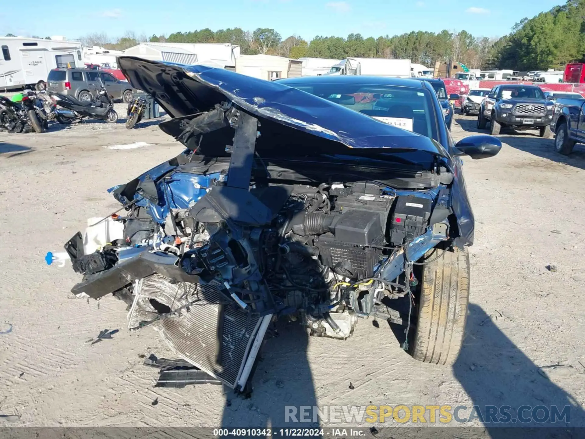 6 Photograph of a damaged car 5NPD84LF5LH621520 HYUNDAI ELANTRA 2020