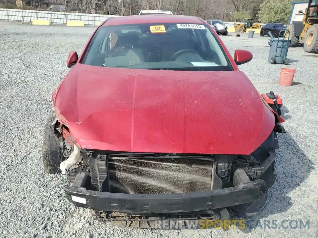 5 Photograph of a damaged car 5NPD84LF5LH622019 HYUNDAI ELANTRA 2020