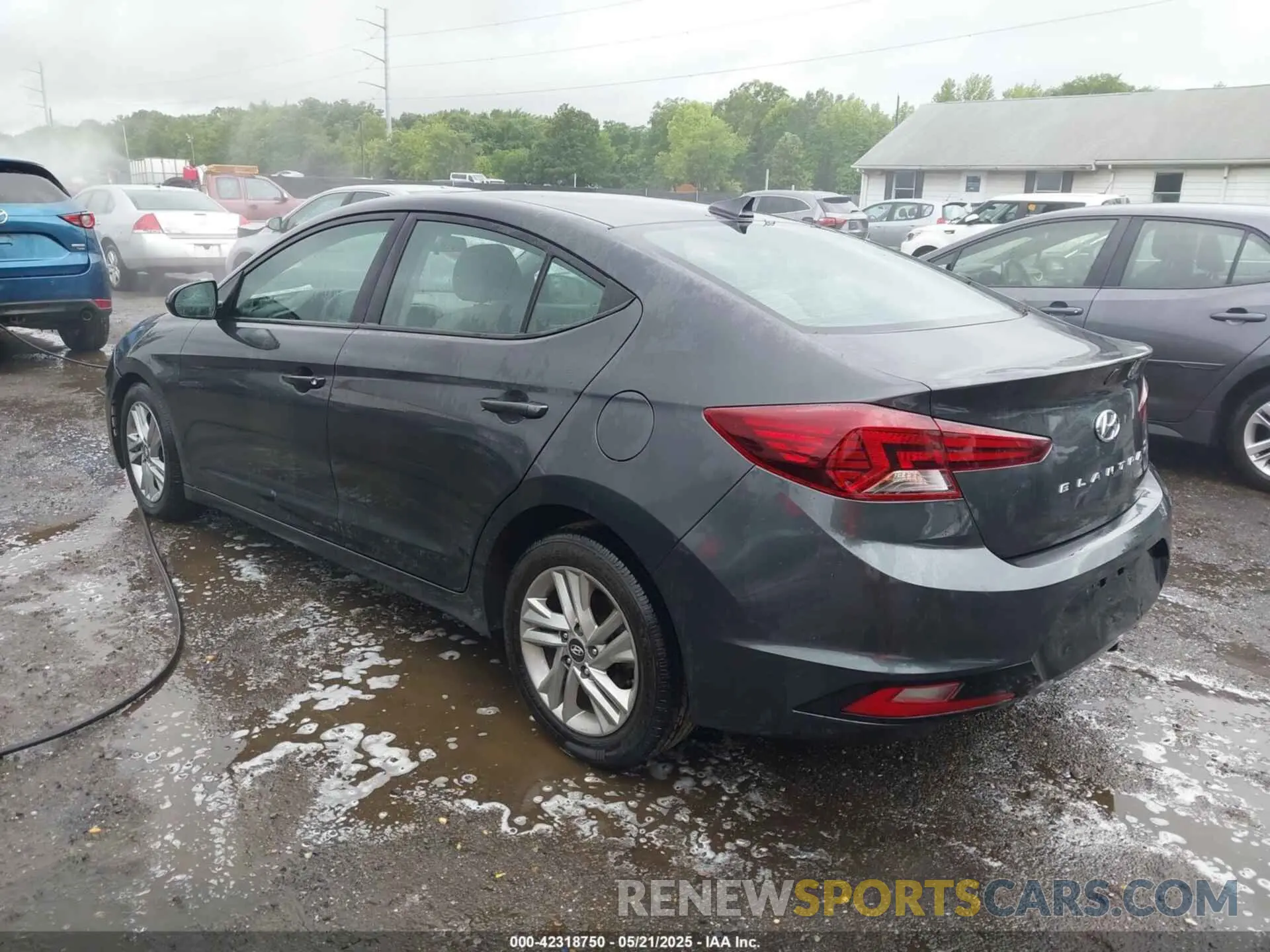 3 Photograph of a damaged car 5NPD84LF5LH626216 HYUNDAI ELANTRA 2020