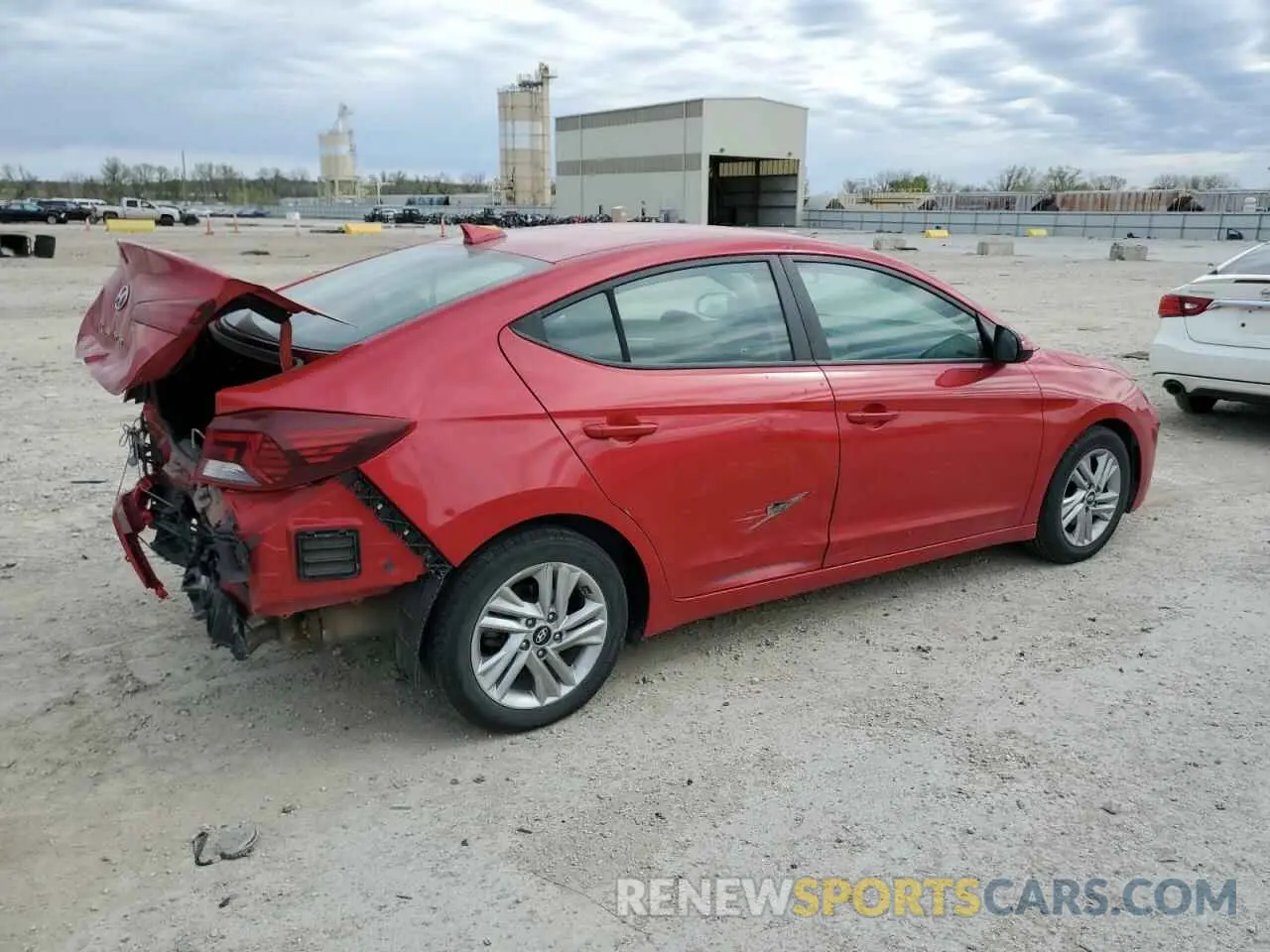 3 Photograph of a damaged car 5NPD84LF5LH626992 HYUNDAI ELANTRA 2020