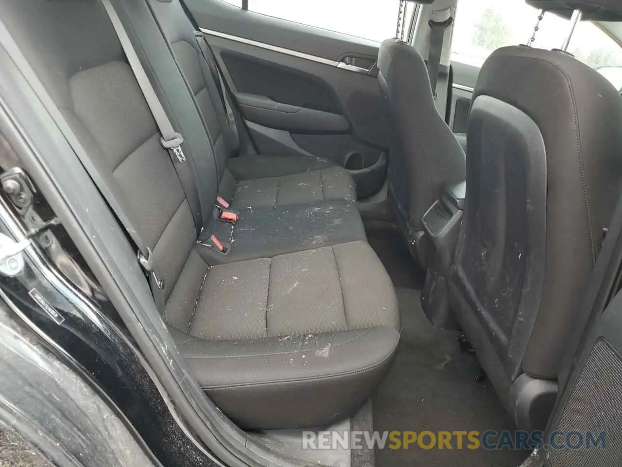 11 Photograph of a damaged car 5NPD84LF5LH630539 HYUNDAI ELANTRA 2020