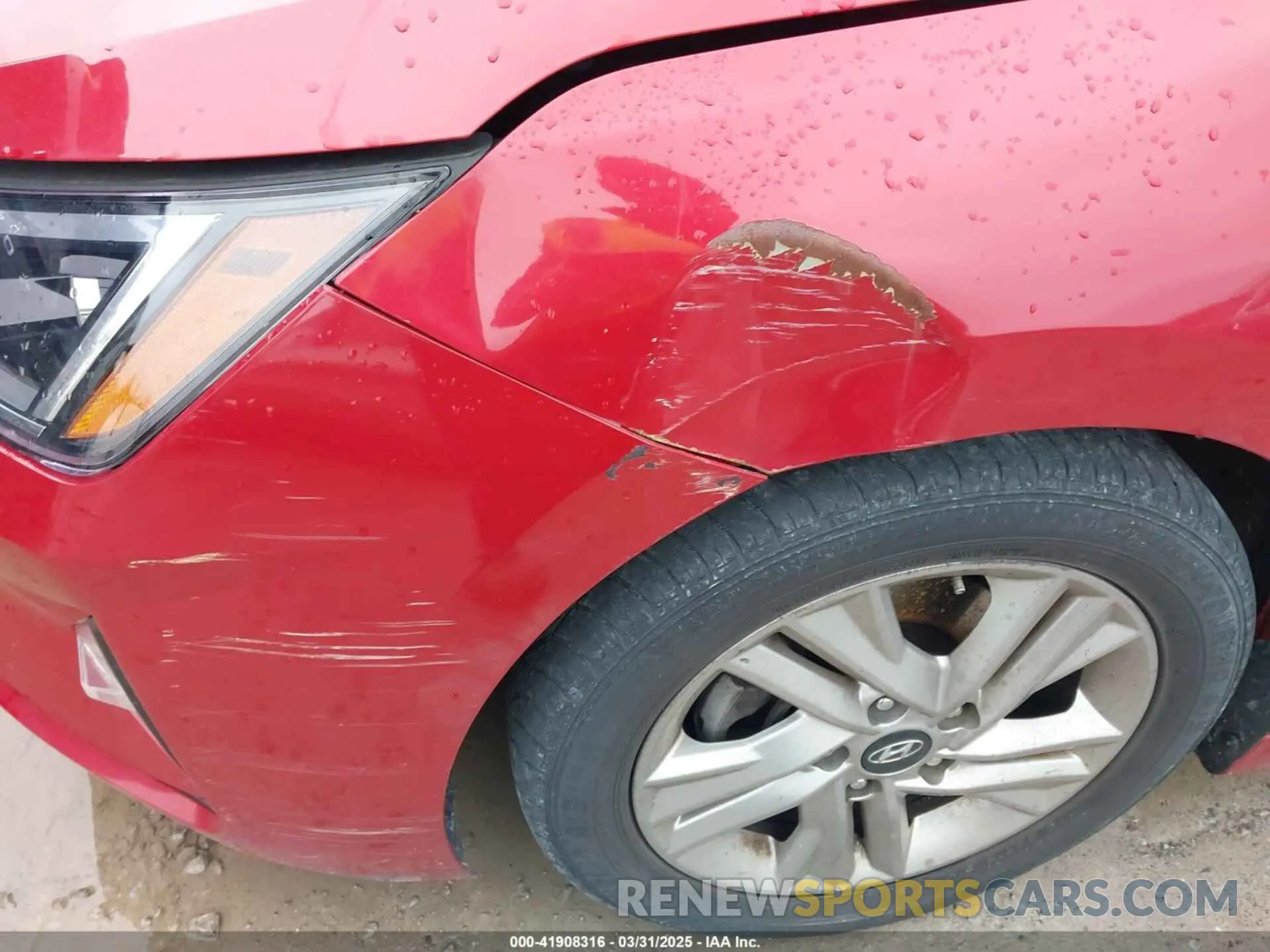 17 Photograph of a damaged car 5NPD84LF6LH507770 HYUNDAI ELANTRA 2020