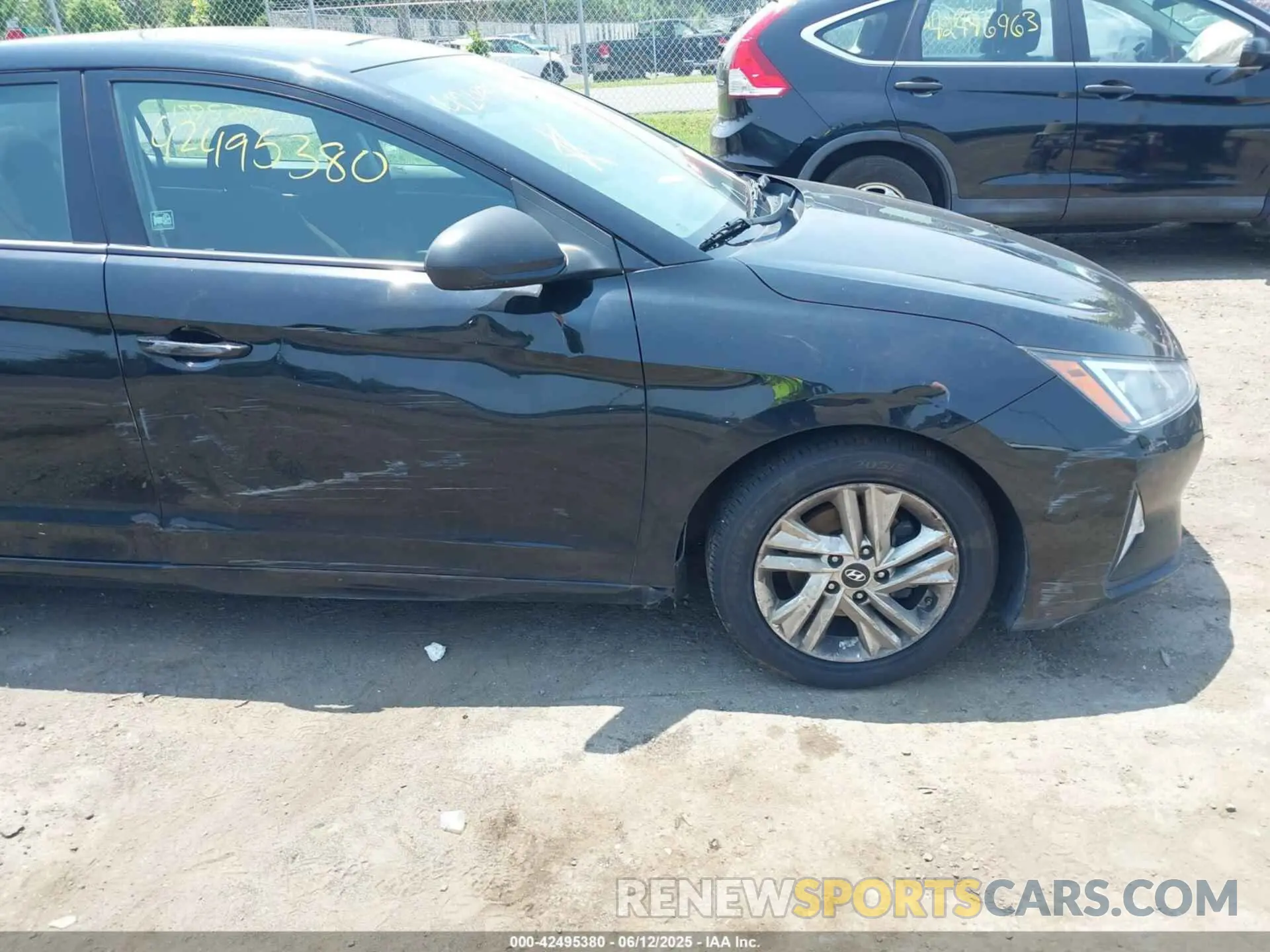 6 Photograph of a damaged car 5NPD84LF6LH513469 HYUNDAI ELANTRA 2020