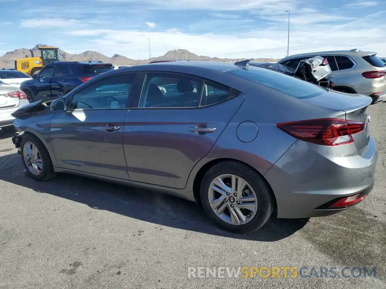 2 Photograph of a damaged car 5NPD84LF6LH520101 HYUNDAI ELANTRA 2020