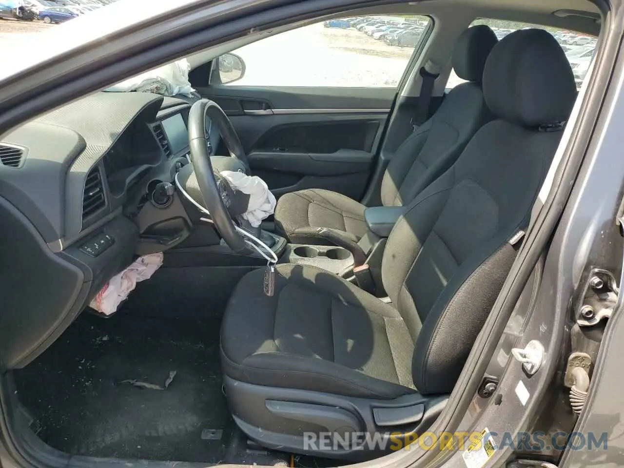 7 Photograph of a damaged car 5NPD84LF6LH521488 HYUNDAI ELANTRA 2020