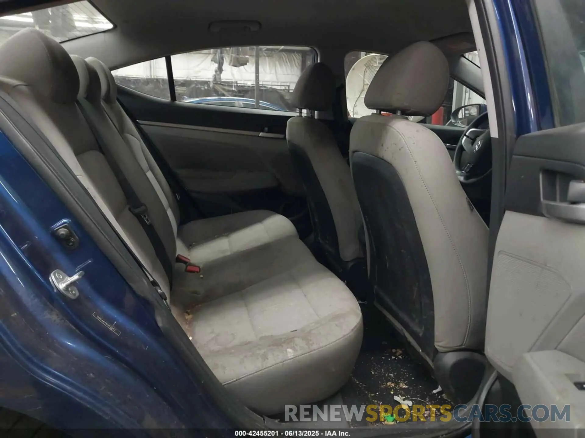 8 Photograph of a damaged car 5NPD84LF6LH546472 HYUNDAI ELANTRA 2020