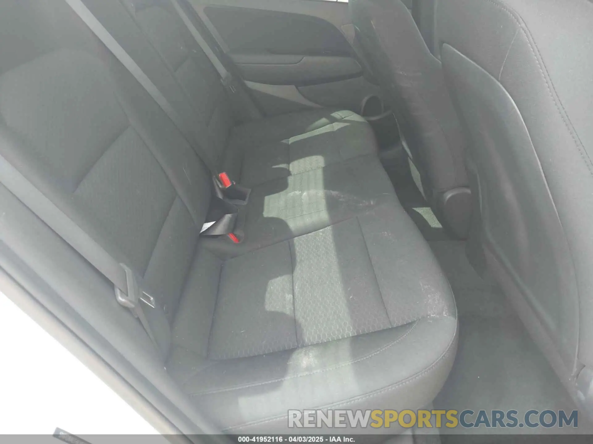 8 Photograph of a damaged car 5NPD84LF6LH547234 HYUNDAI ELANTRA 2020