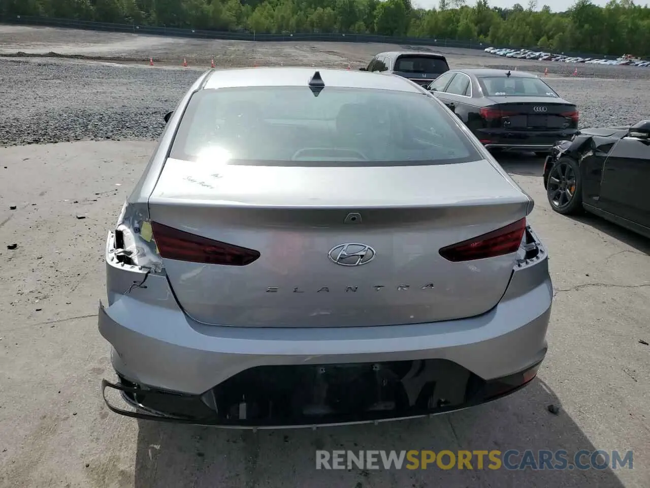 6 Photograph of a damaged car 5NPD84LF6LH551347 HYUNDAI ELANTRA 2020