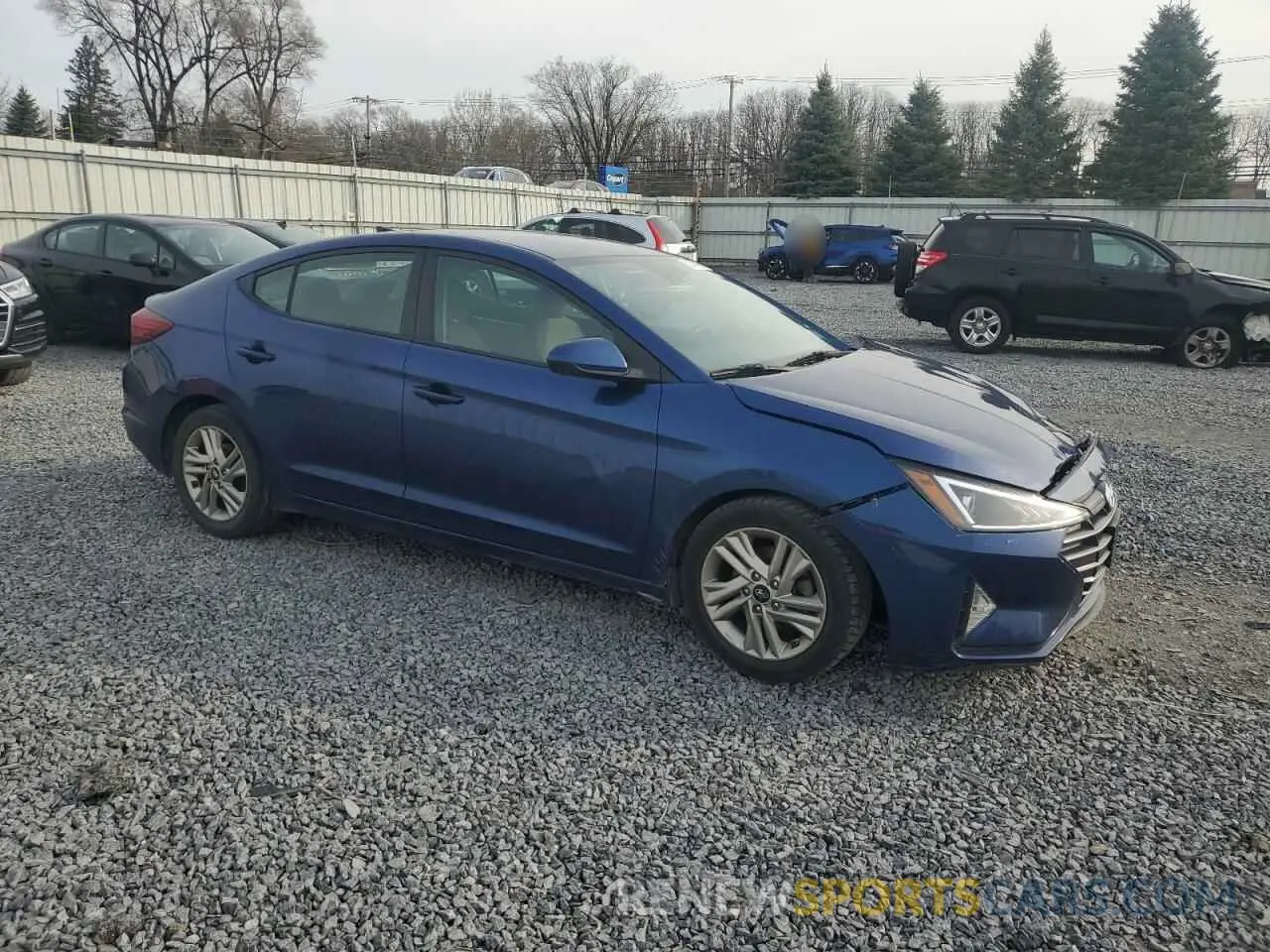 4 Photograph of a damaged car 5NPD84LF6LH554605 HYUNDAI ELANTRA 2020