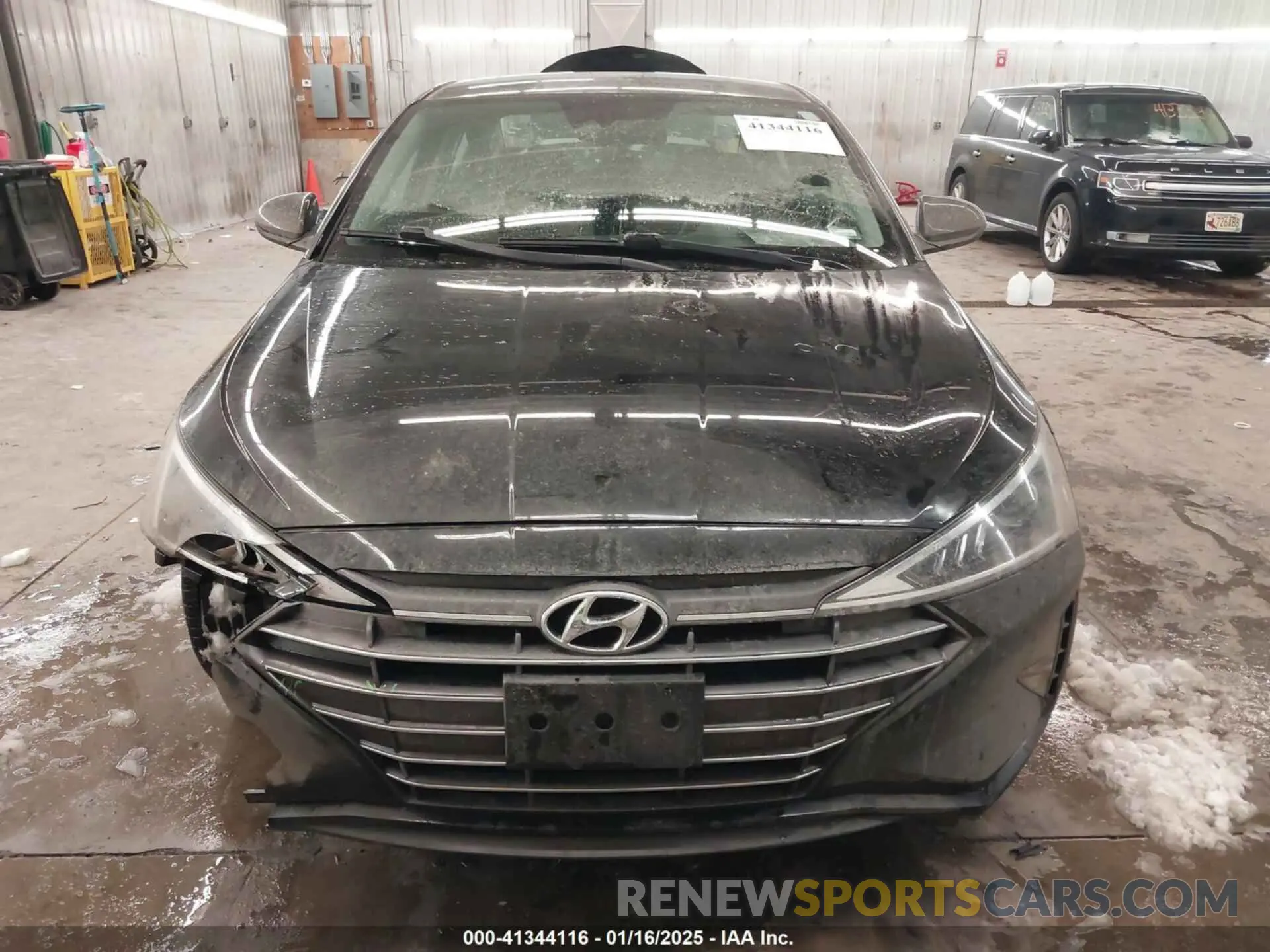 13 Photograph of a damaged car 5NPD84LF6LH555236 HYUNDAI ELANTRA 2020