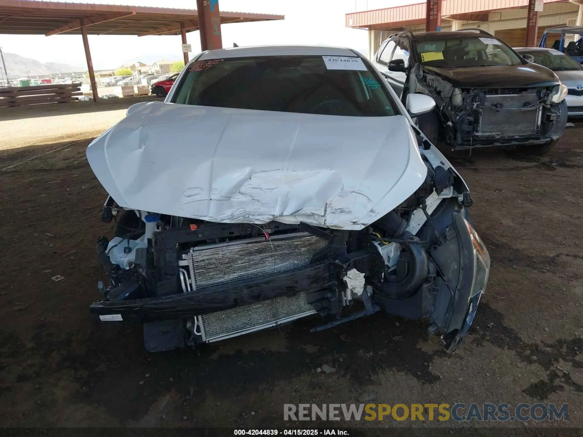 13 Photograph of a damaged car 5NPD84LF6LH559156 HYUNDAI ELANTRA 2020