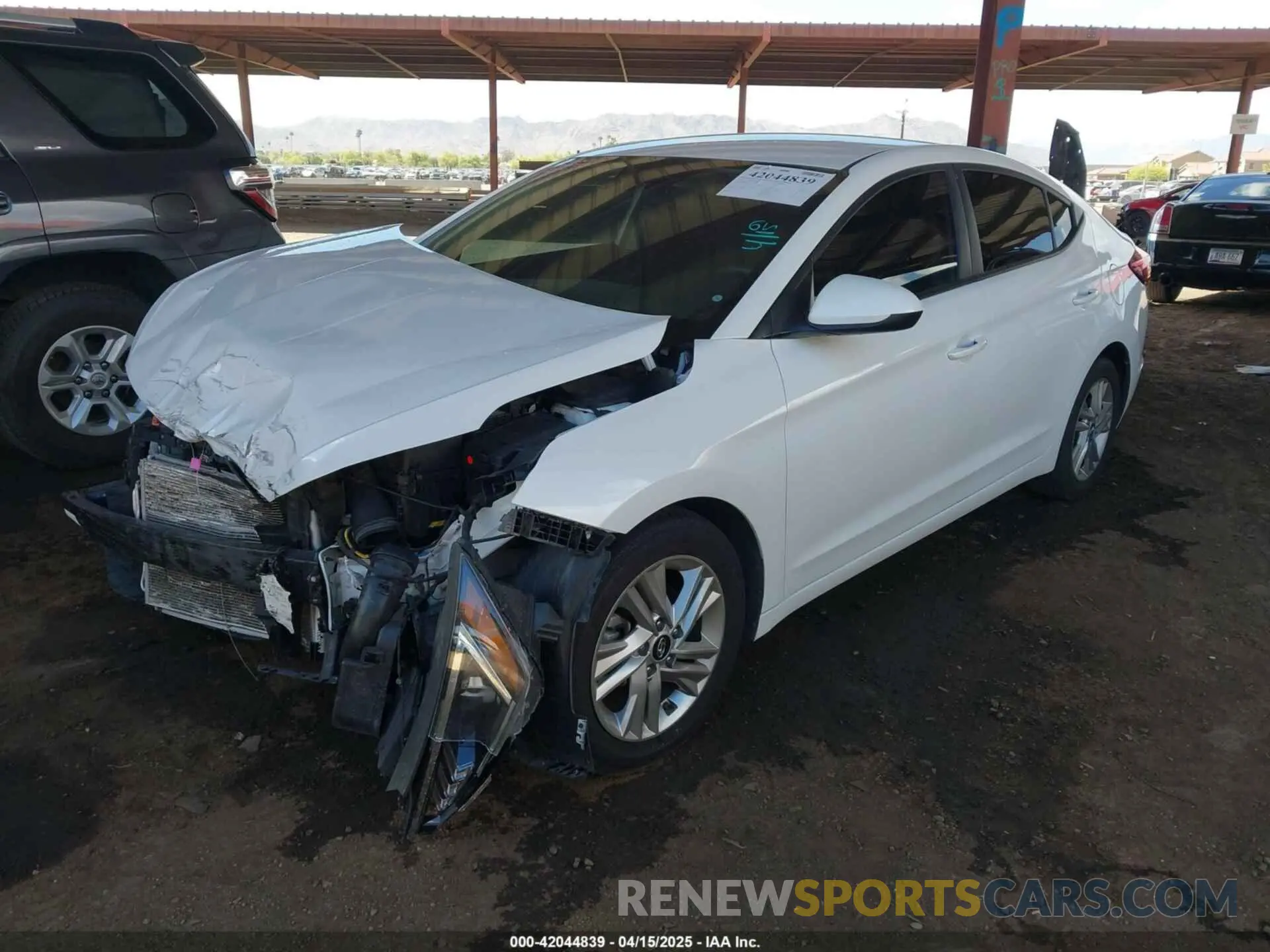 2 Photograph of a damaged car 5NPD84LF6LH559156 HYUNDAI ELANTRA 2020
