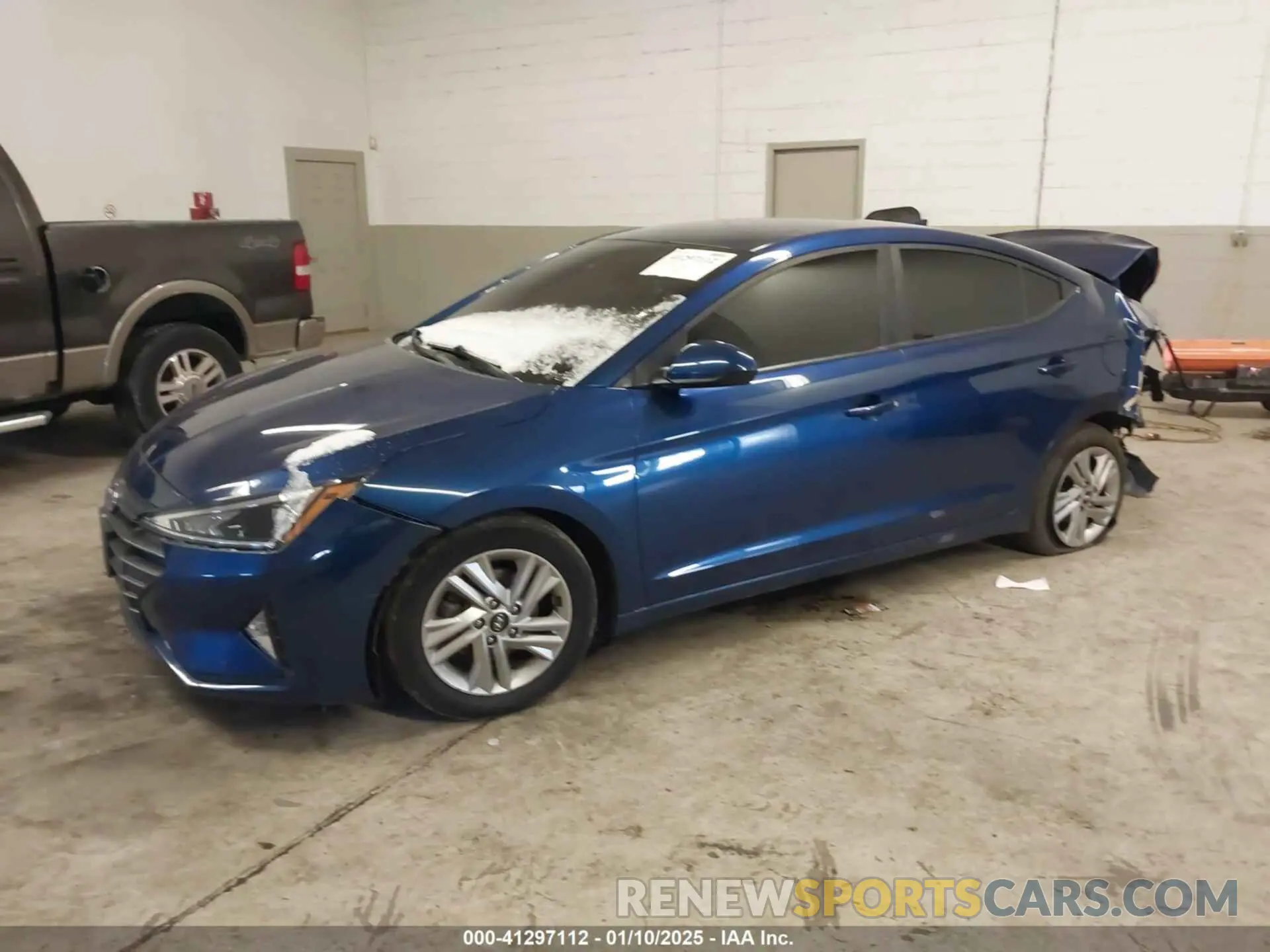 2 Photograph of a damaged car 5NPD84LF6LH566303 HYUNDAI ELANTRA 2020