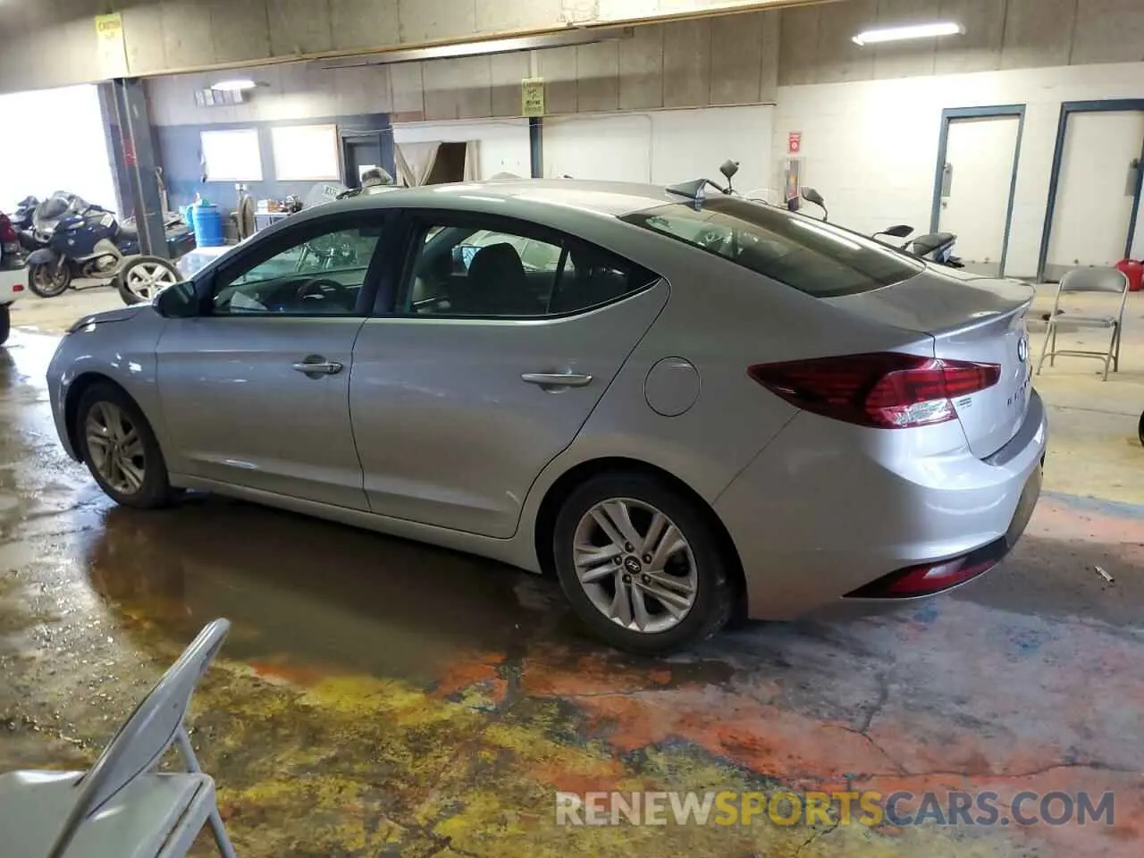 2 Photograph of a damaged car 5NPD84LF6LH566818 HYUNDAI ELANTRA 2020