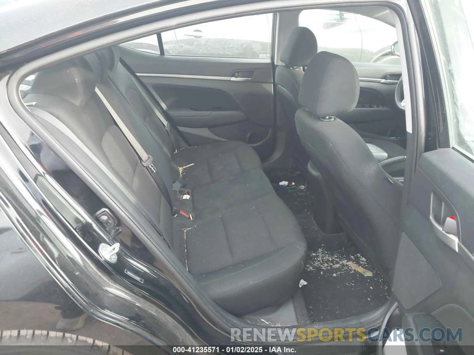 8 Photograph of a damaged car 5NPD84LF6LH568553 HYUNDAI ELANTRA 2020