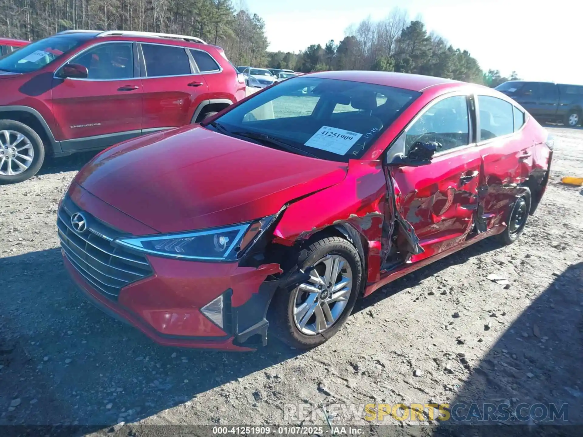 2 Photograph of a damaged car 5NPD84LF6LH568861 HYUNDAI ELANTRA 2020