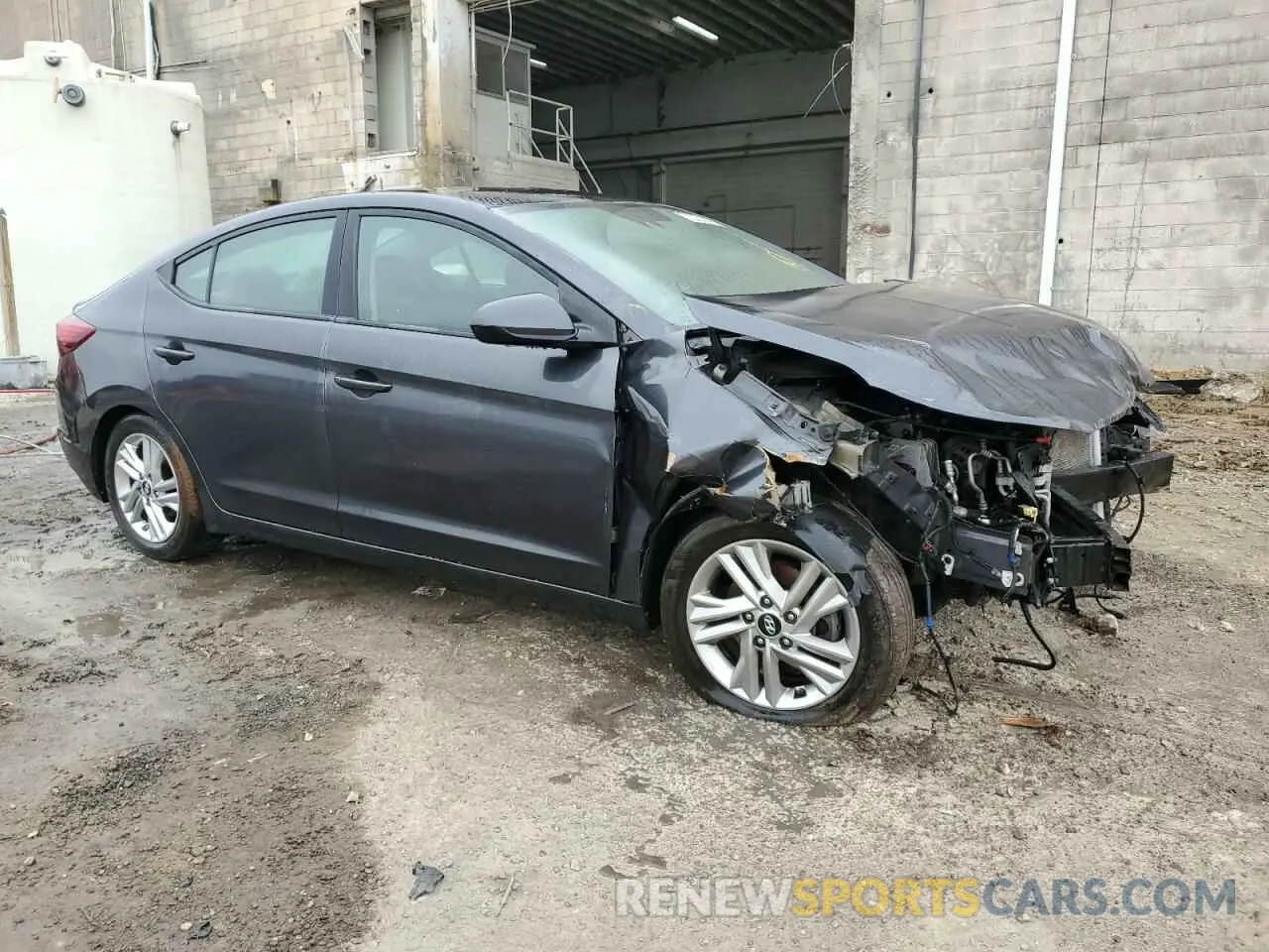 4 Photograph of a damaged car 5NPD84LF6LH581058 HYUNDAI ELANTRA 2020