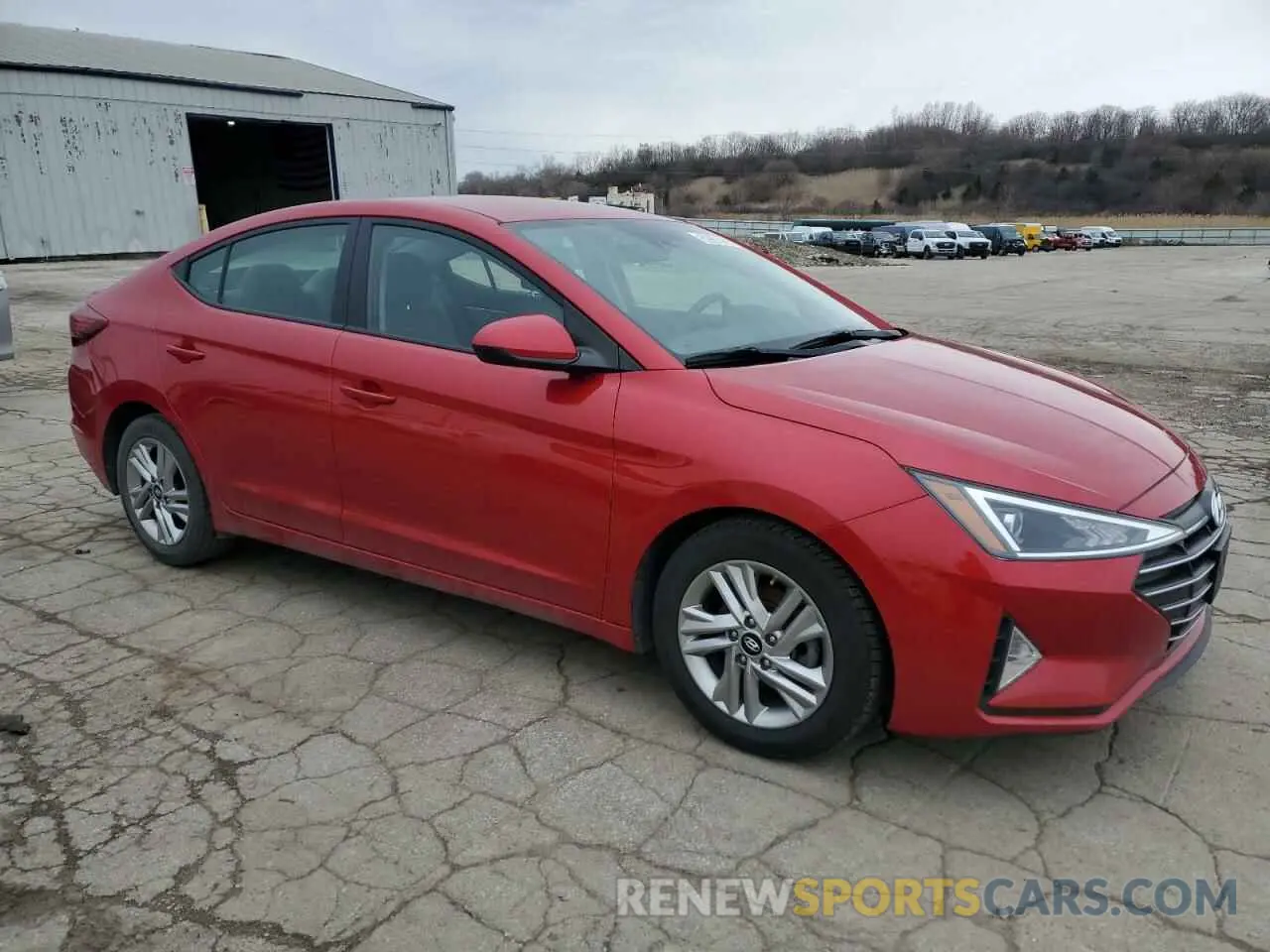 4 Photograph of a damaged car 5NPD84LF6LH583120 HYUNDAI ELANTRA 2020