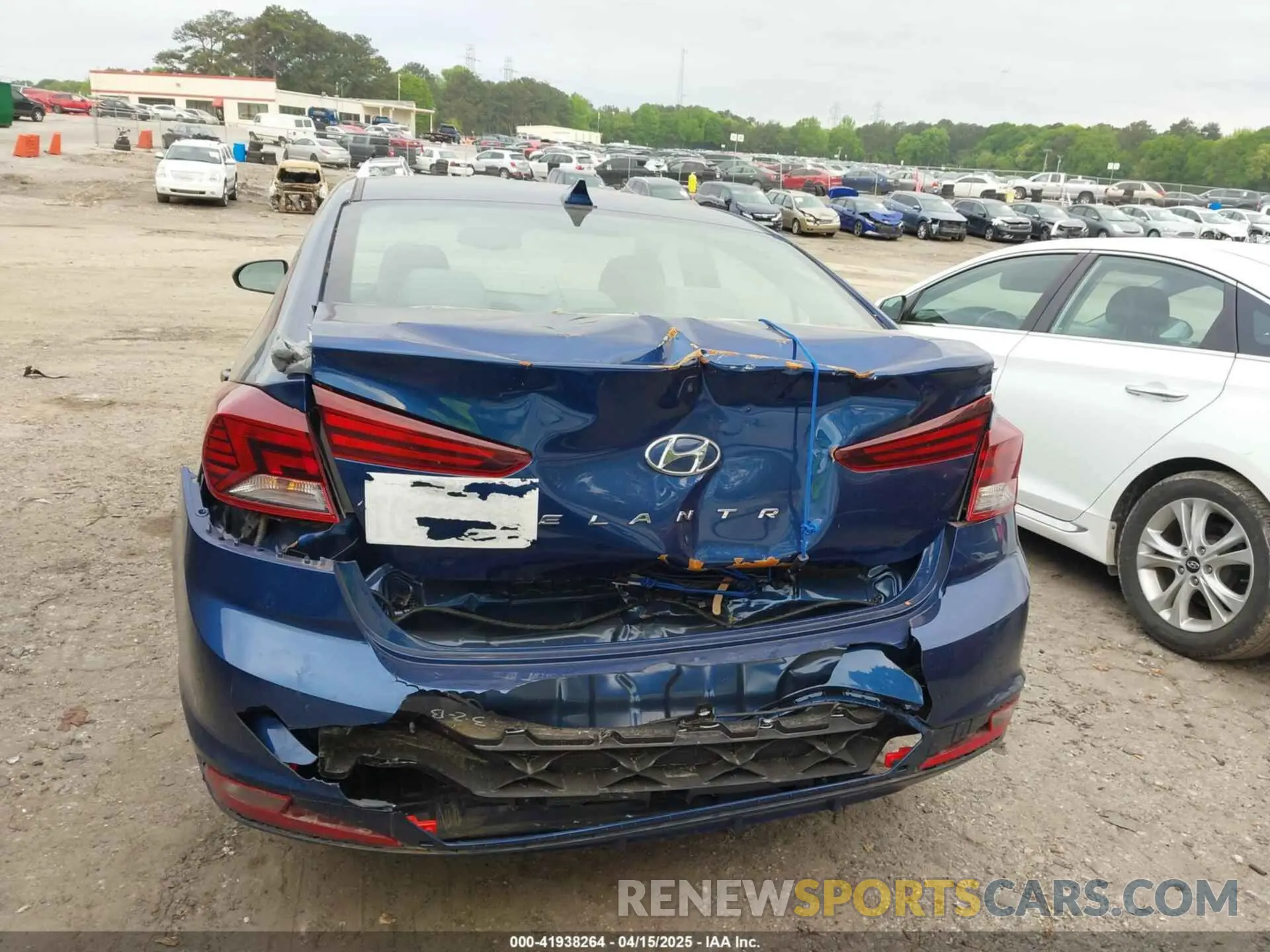16 Photograph of a damaged car 5NPD84LF6LH594523 HYUNDAI ELANTRA 2020