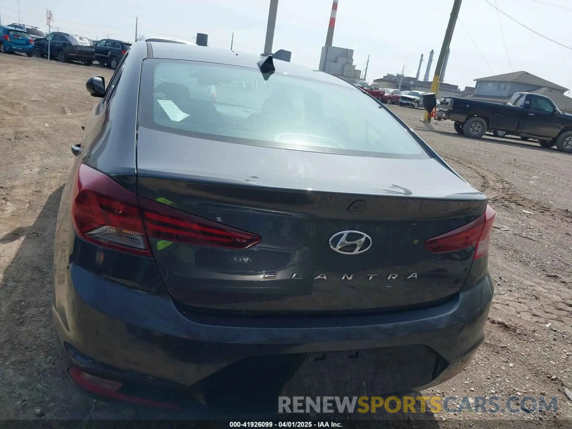 16 Photograph of a damaged car 5NPD84LF6LH616584 HYUNDAI ELANTRA 2020